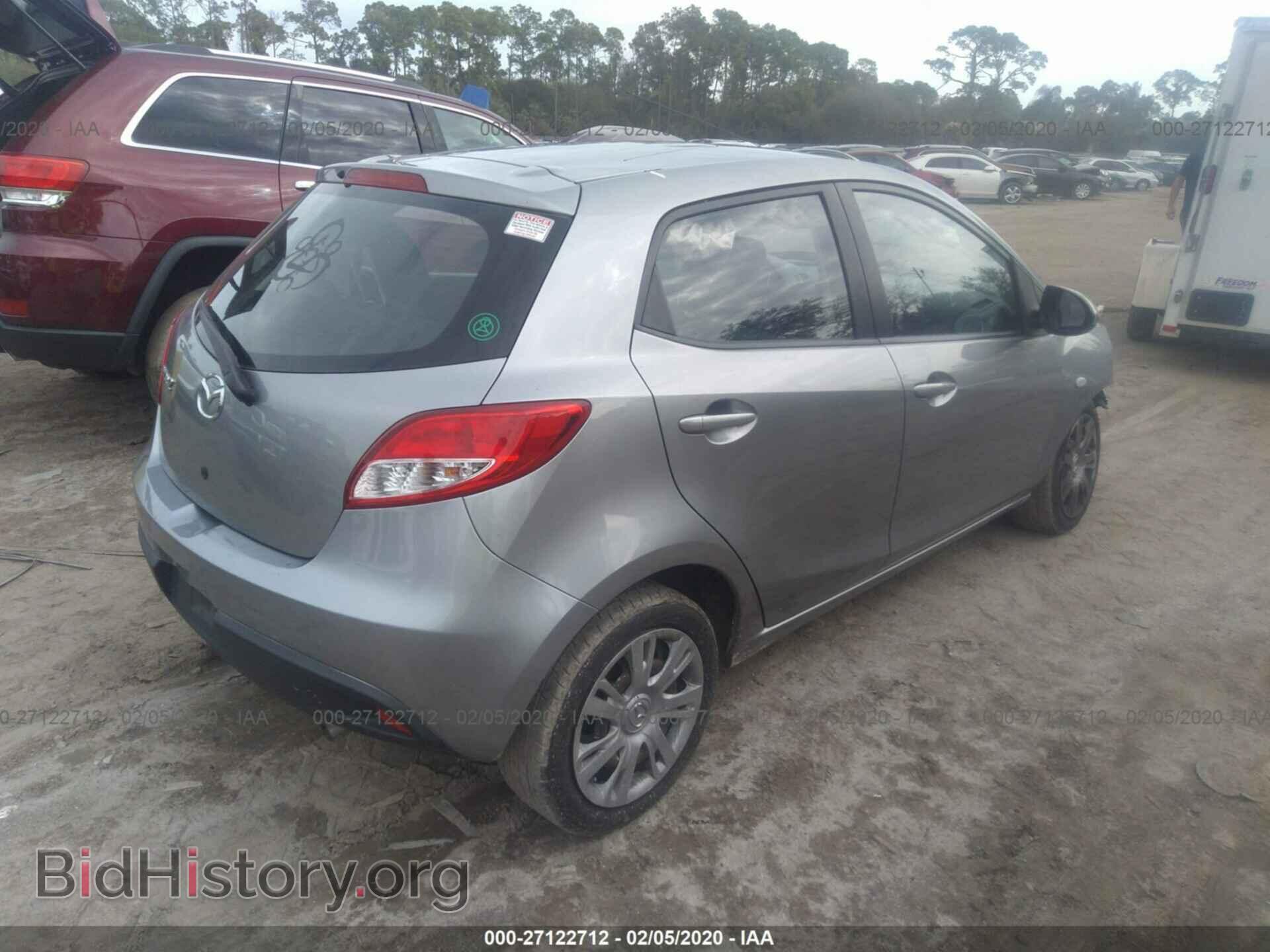 2014 MAZDA MAZDA2 - VIN: JM1DE1KY7E0187143 - Фото 4