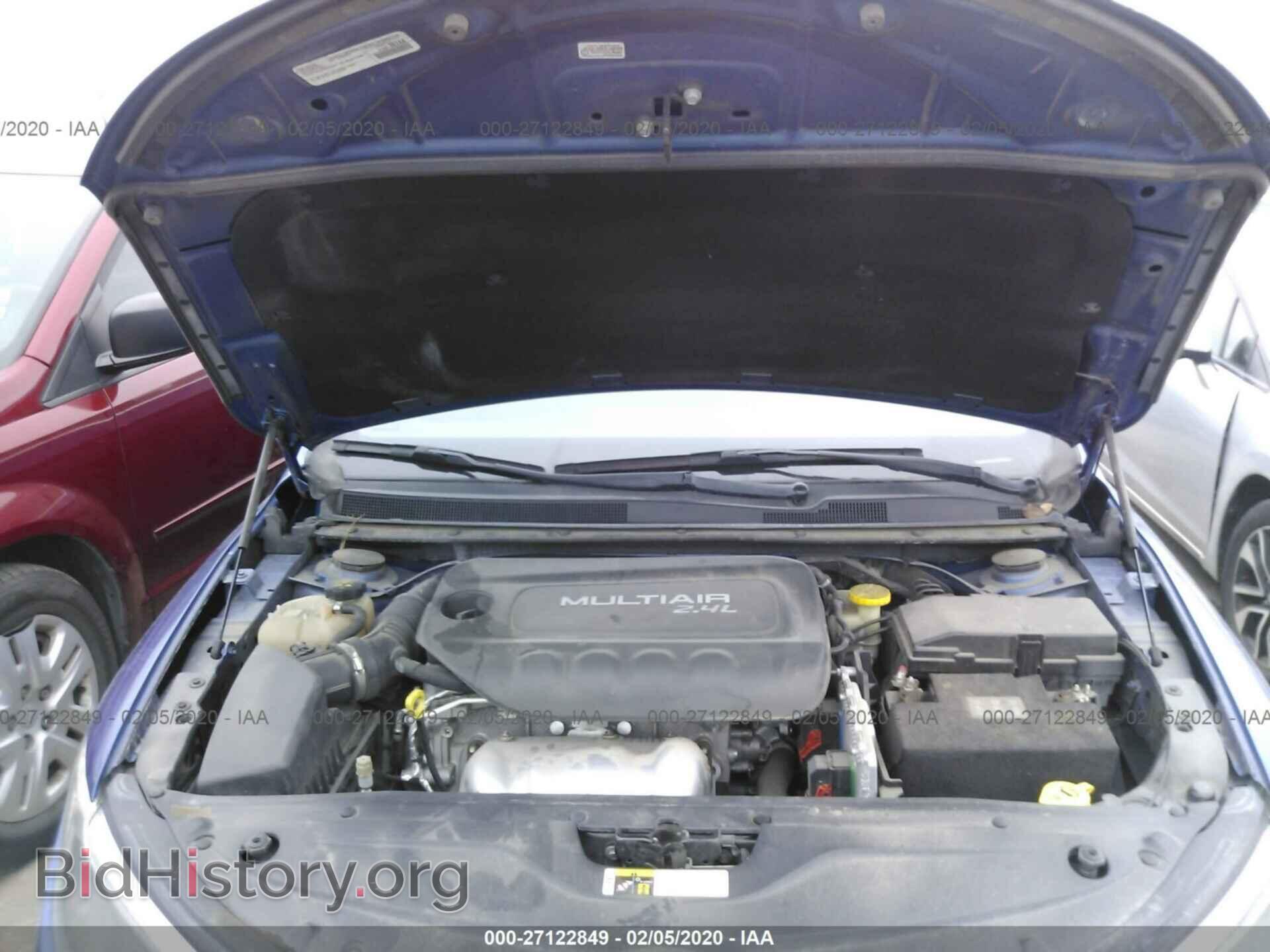 2015 CHRYSLER 200 - VIN: 1C3CCCAB9FN709919 - Фото 10