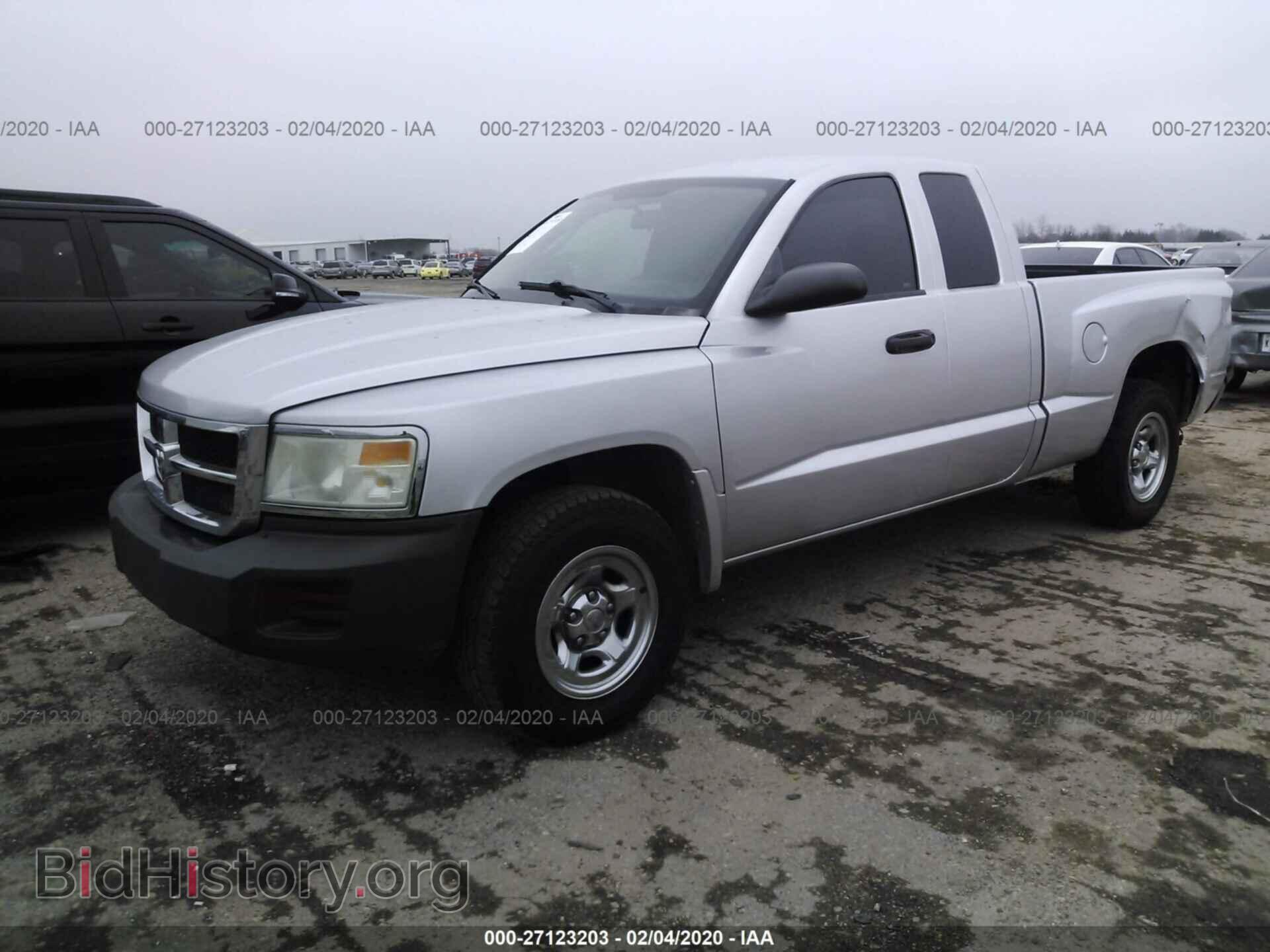 2008 DODGE DAKOTA - VIN: 1D7HE22K58S638457 - Фото 2