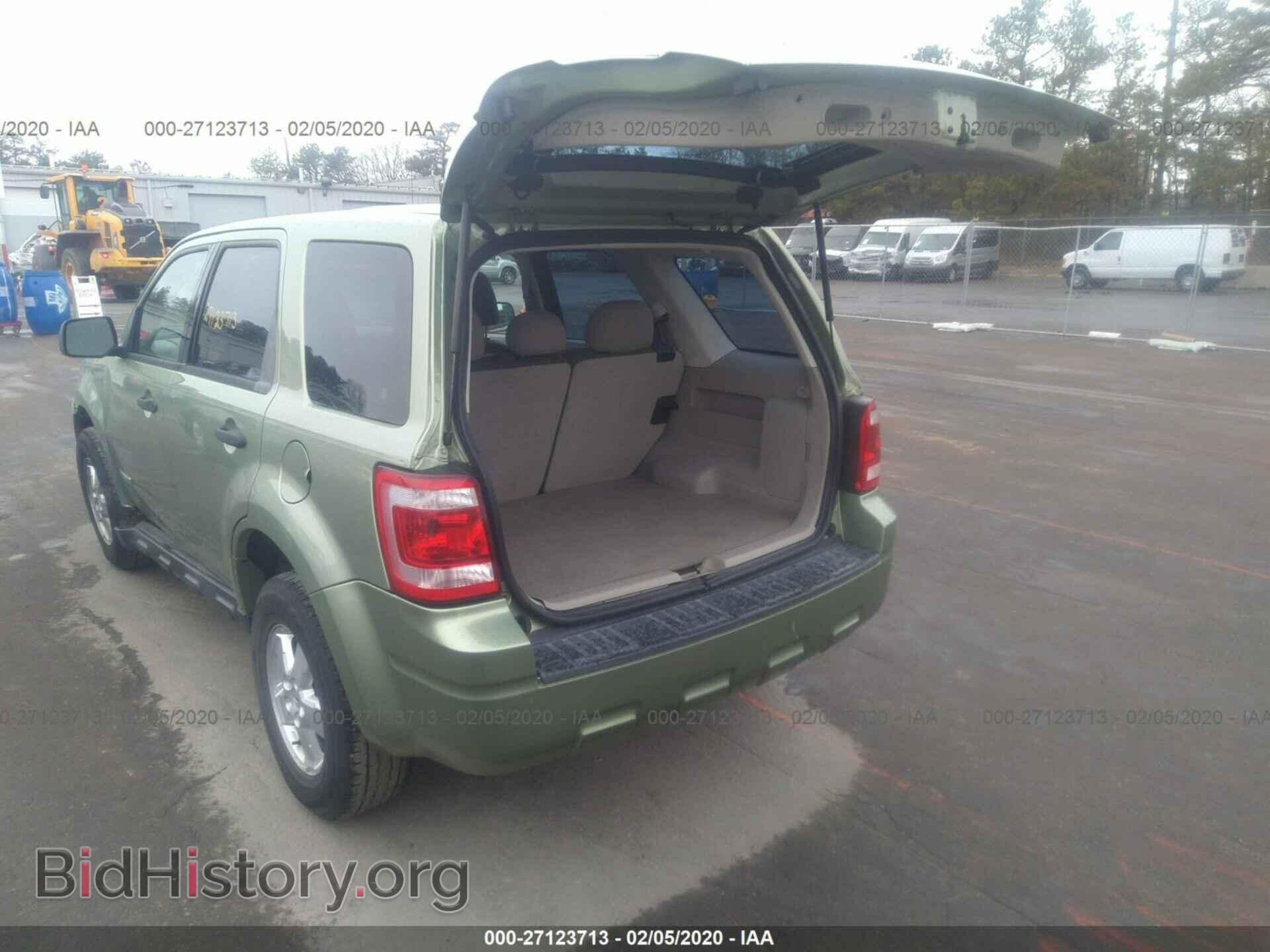 2008 FORD ESCAPE - VIN: 1FMCU02Z68KD92667 - Фото 3