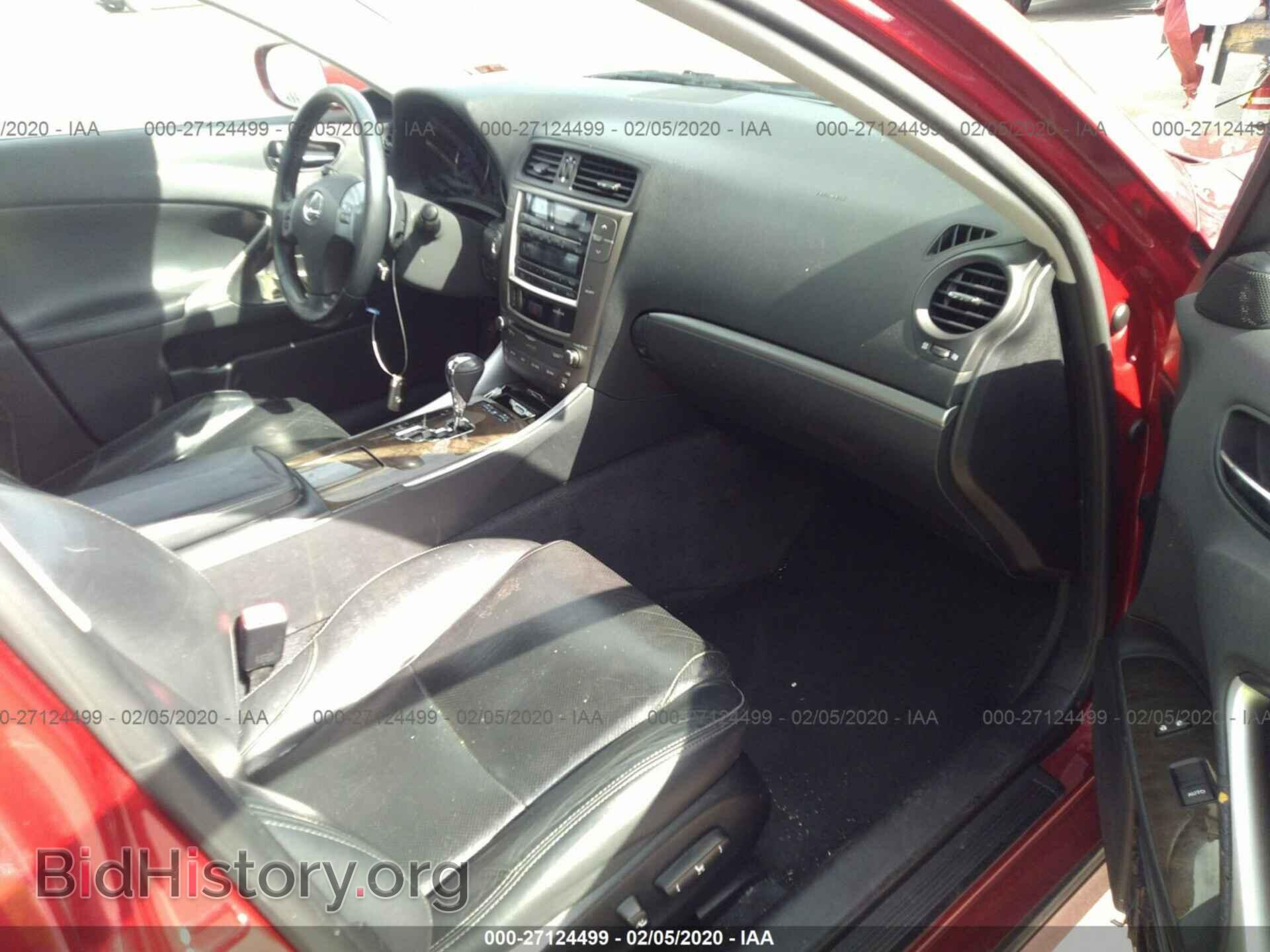 2011 LEXUS IS - VIN: JTHBF5C25B5135643 - Фото 5