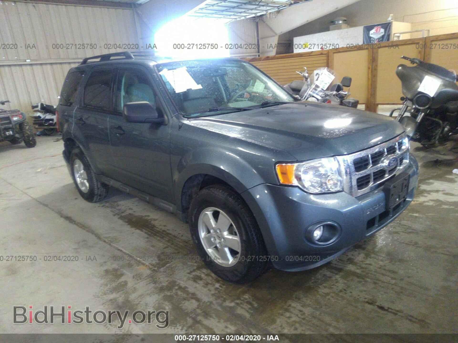 Фотография 1FMCU0D70BKA25329 - FORD ESCAPE 2011