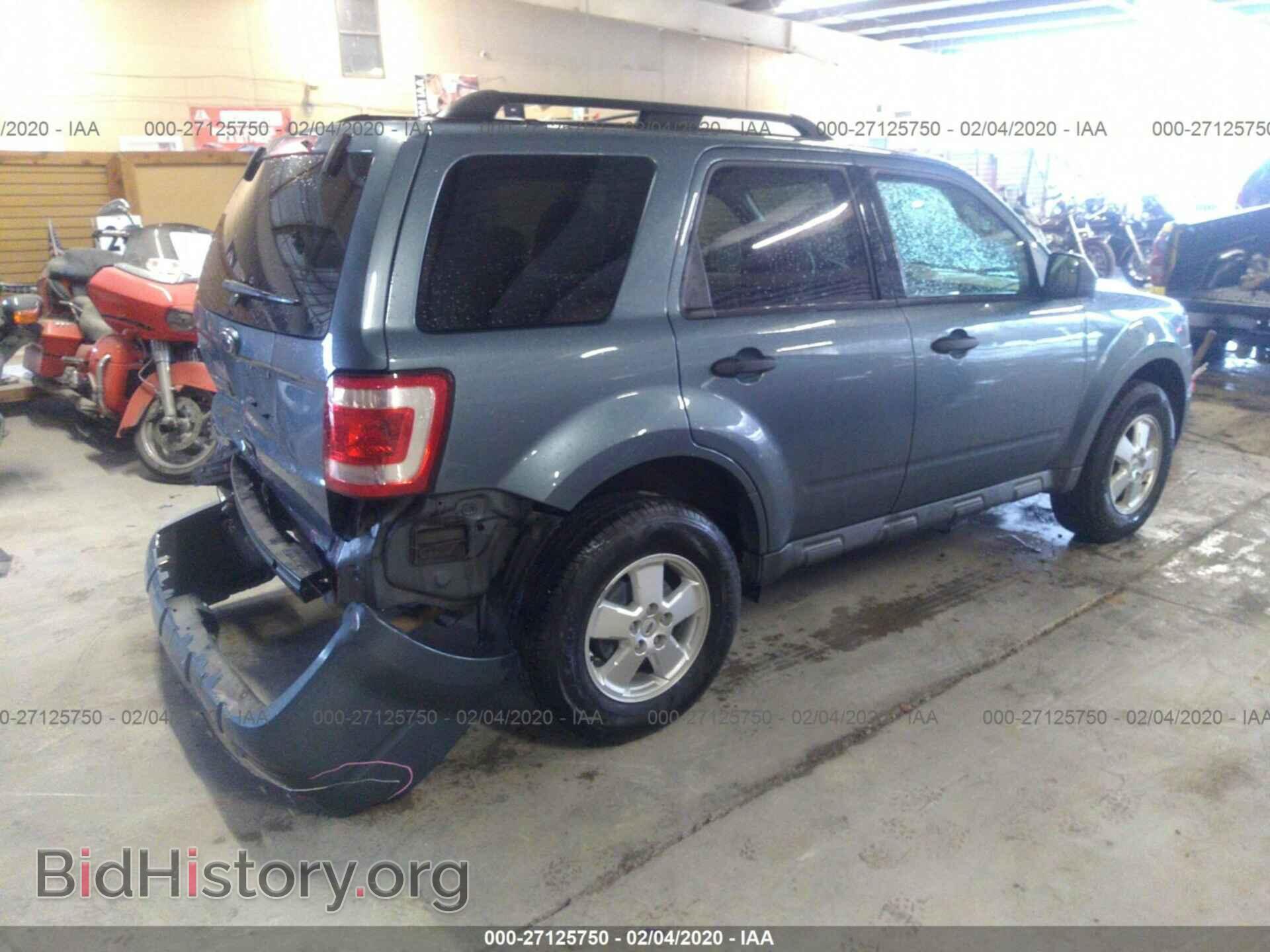 2011 FORD ESCAPE - VIN: 1FMCU0D70BKA25329 - Photo 4