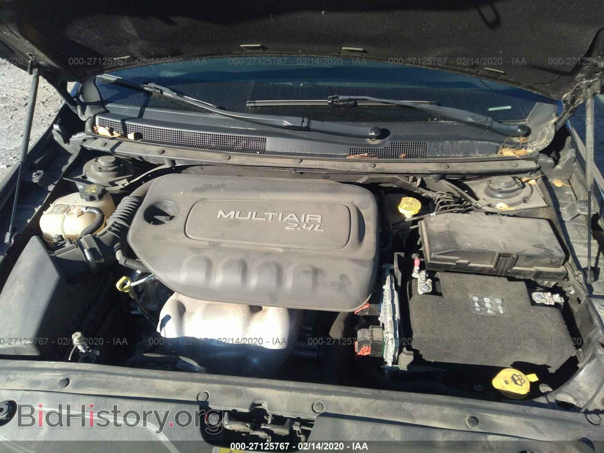 2015 CHRYSLER 200 - VIN: 1C3CCCCB5FN575911 - Фото 10