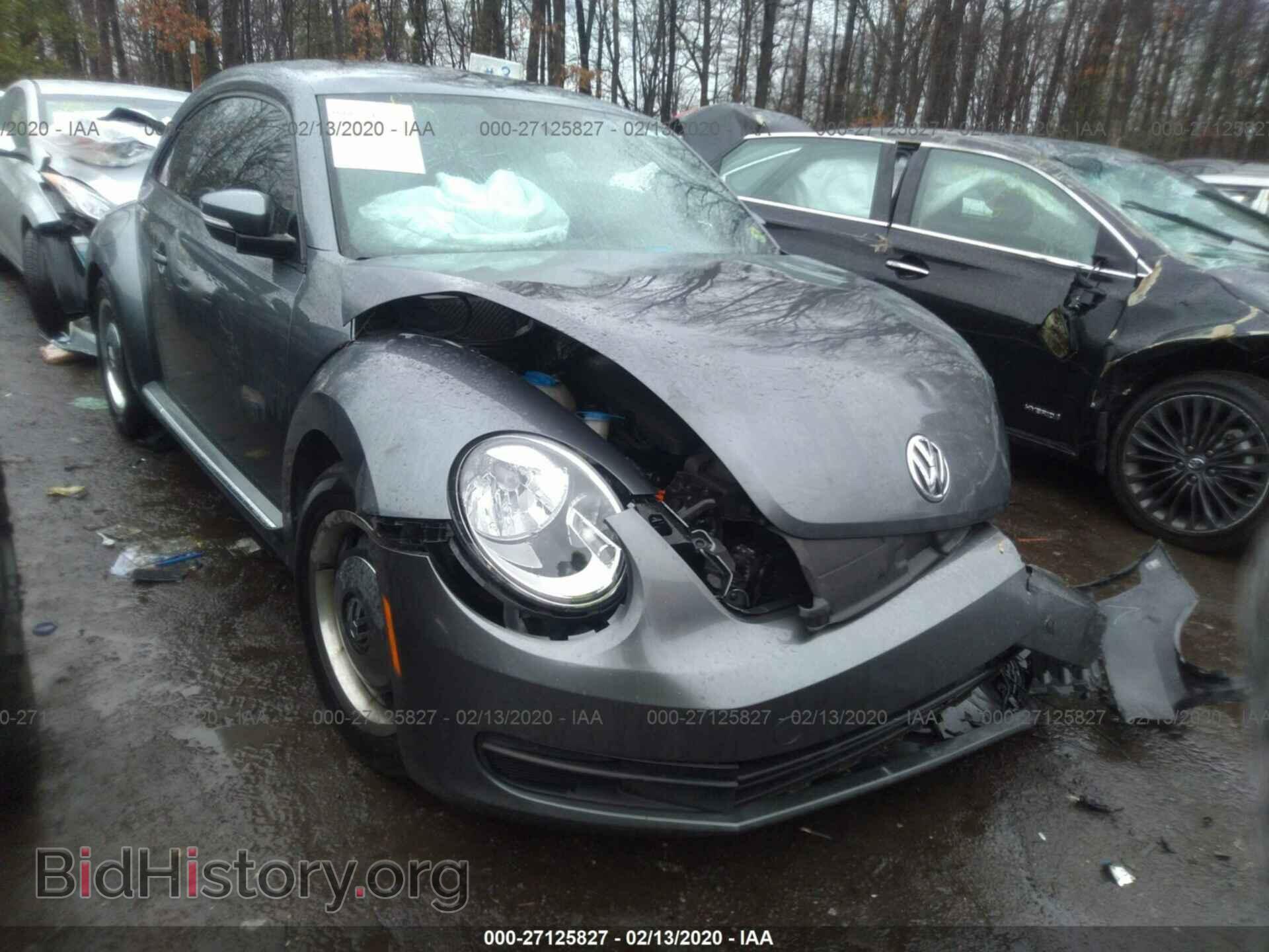 Фотография 3VWJP7AT0CM633095 - VOLKSWAGEN BEETLE 2012