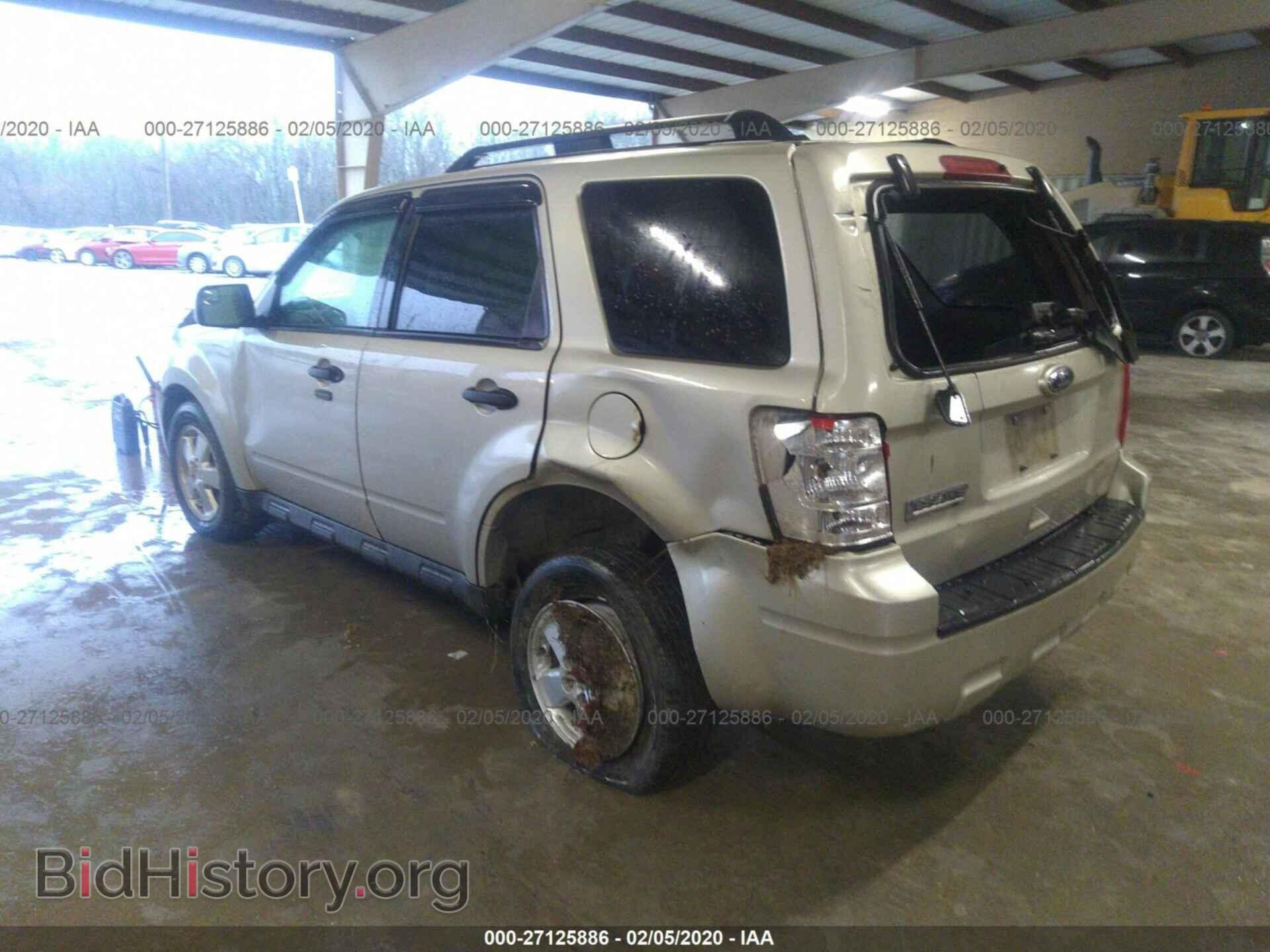 2012 FORD ESCAPE - VIN: 1FMCU0D70CKB11399 - Фото 3