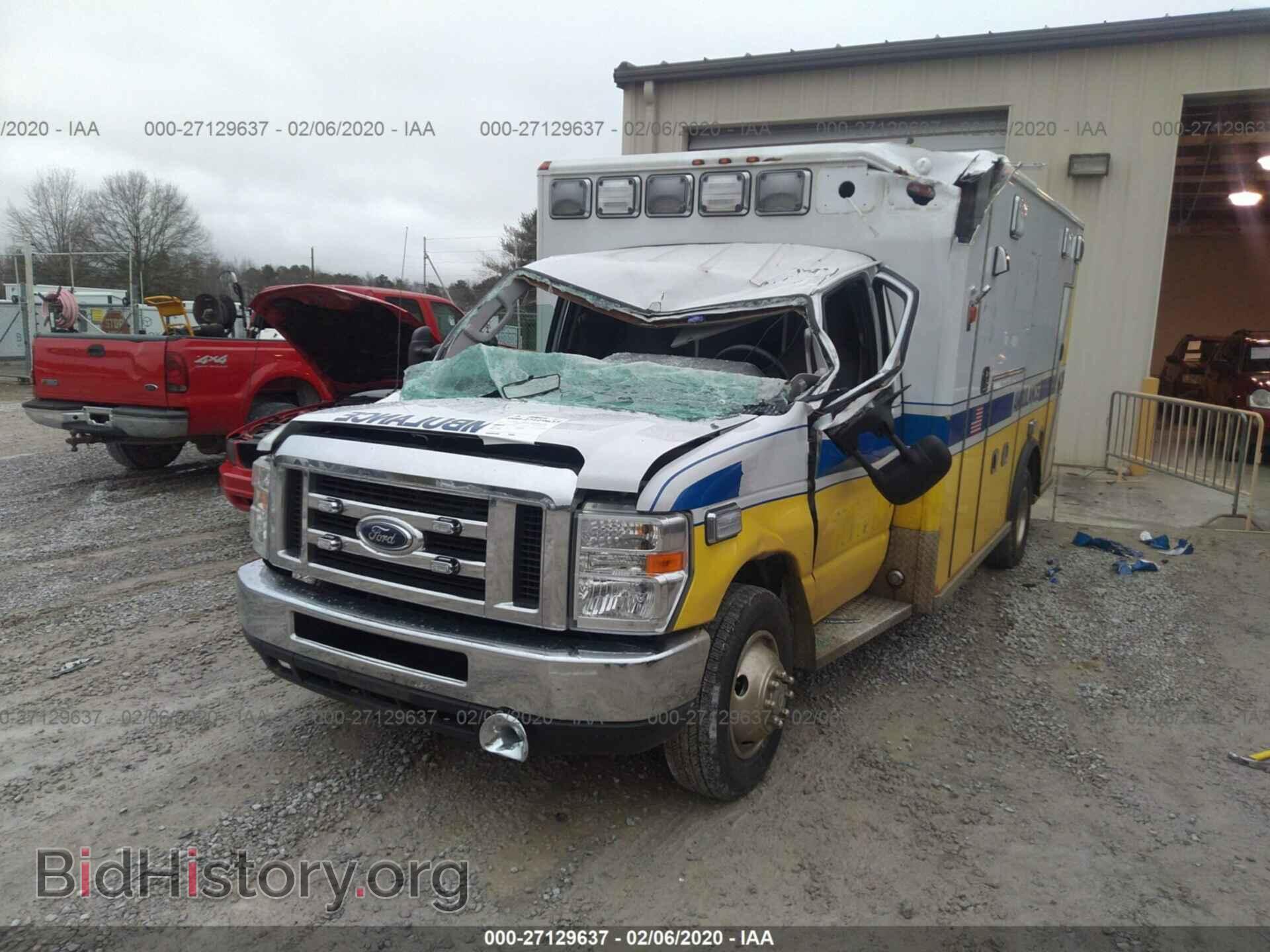 2017 FORD ECONOLINE - VIN: 1FDXE4FS1HDC20165 - Фото 2