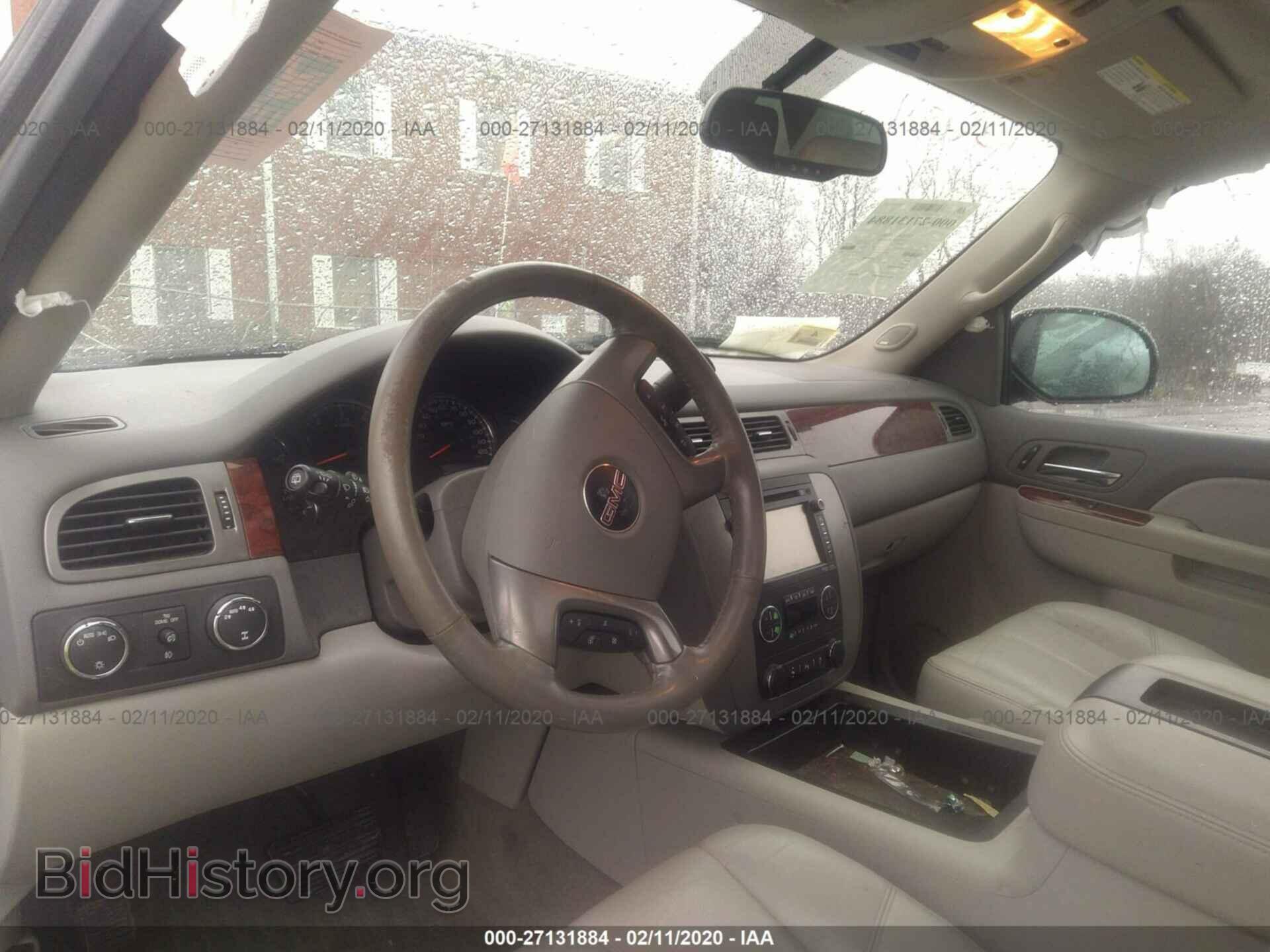 2013 GMC YUKON - VIN: 1GKS2CE09DR206002 - Photo 5