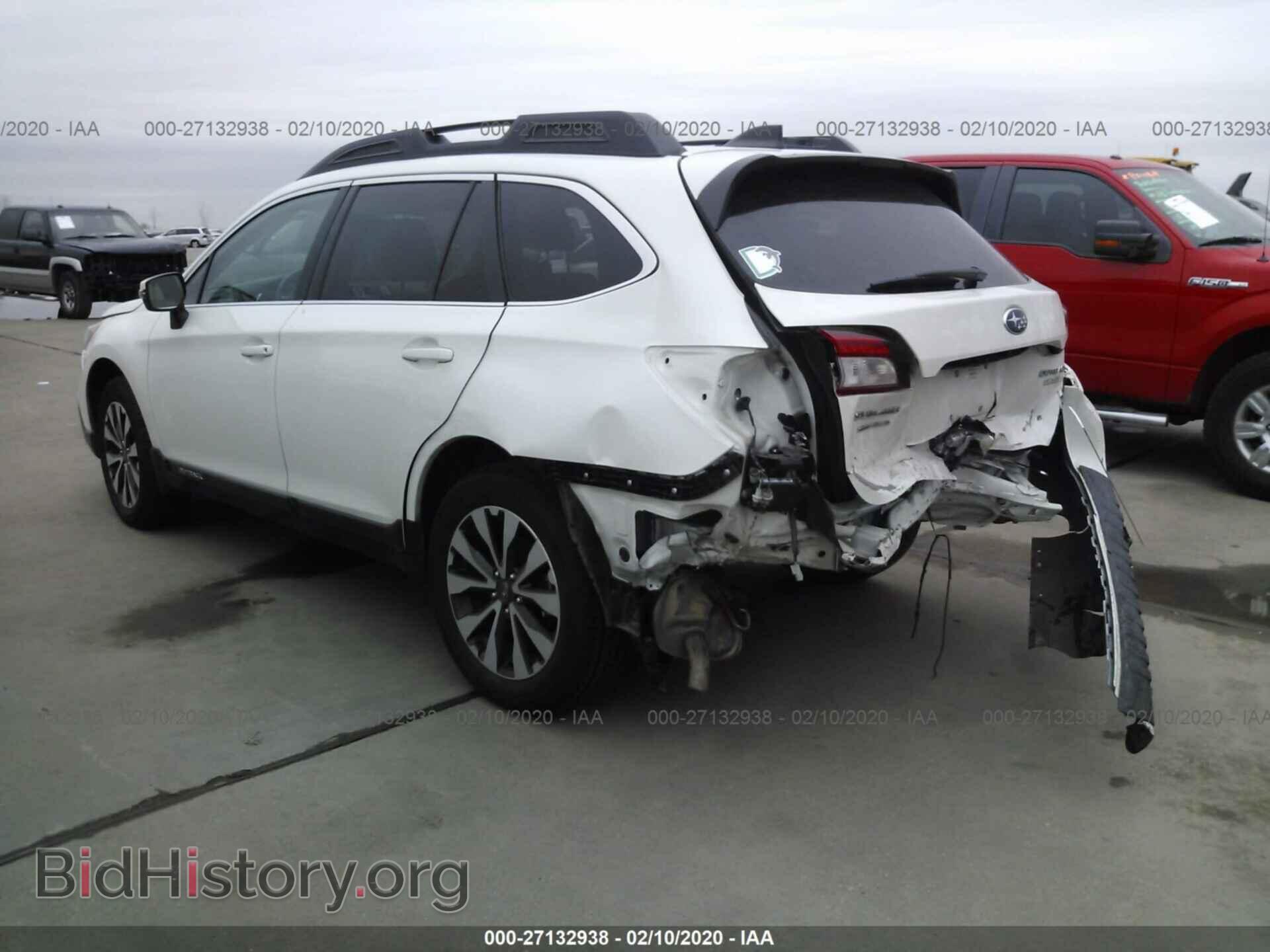 2017 SUBARU OUTBACK - VIN: 4S4BSANC5H3284582 - Фото 3