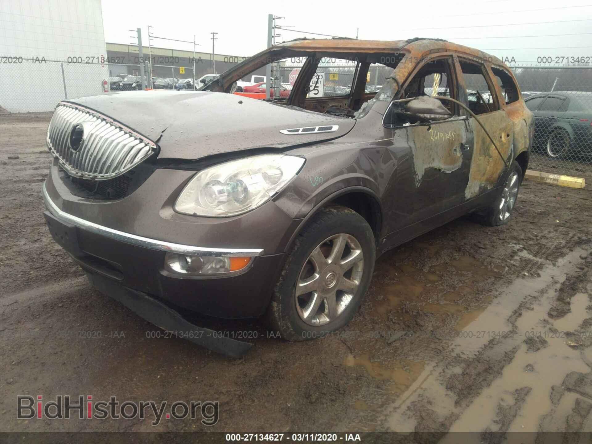 2008 BUICK ENCLAVE - VIN: 5GAEV23728J228262 - Фото 2