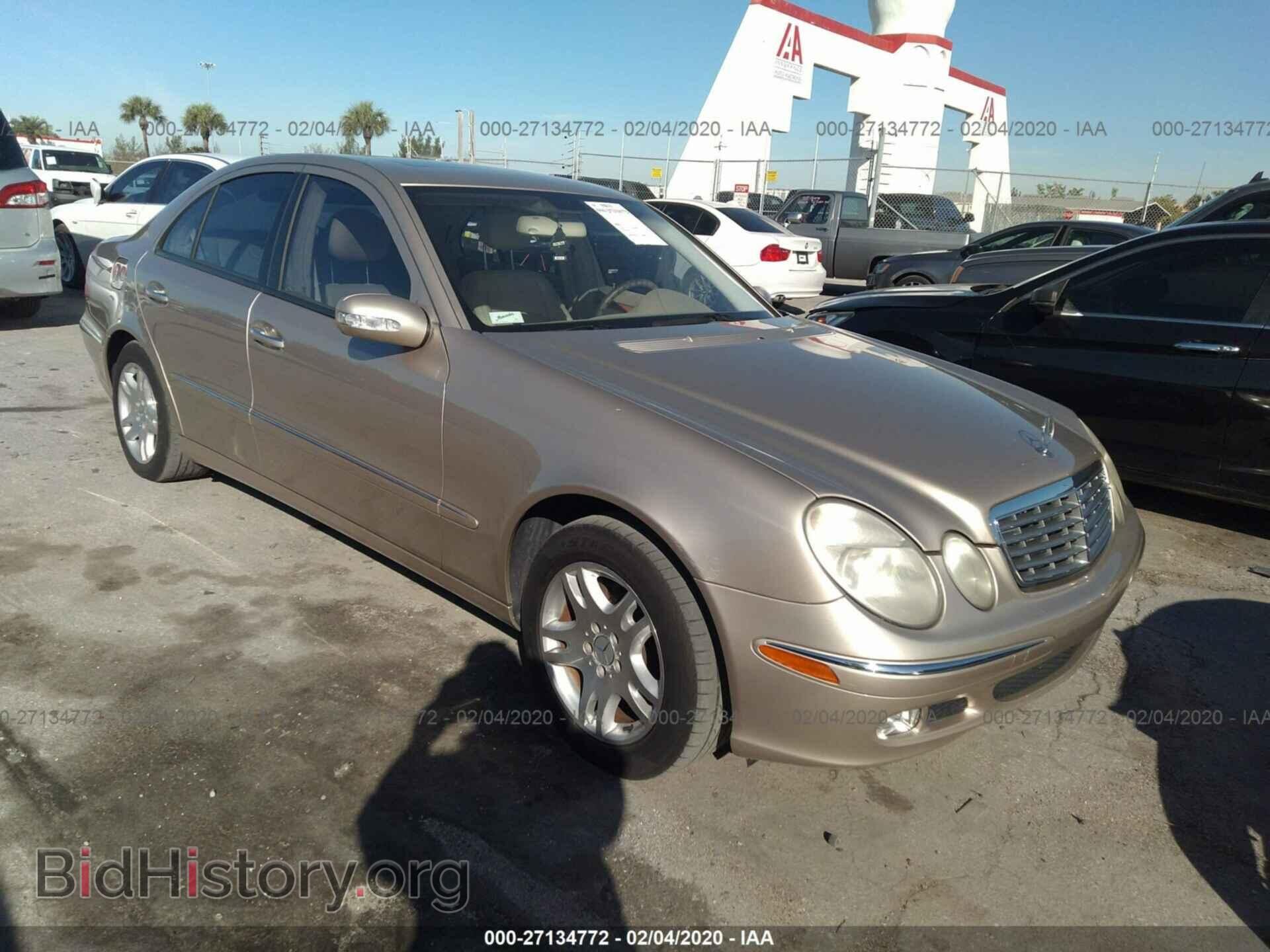 Photo WDBUF65J75A622311 - MERCEDES-BENZ E 2005