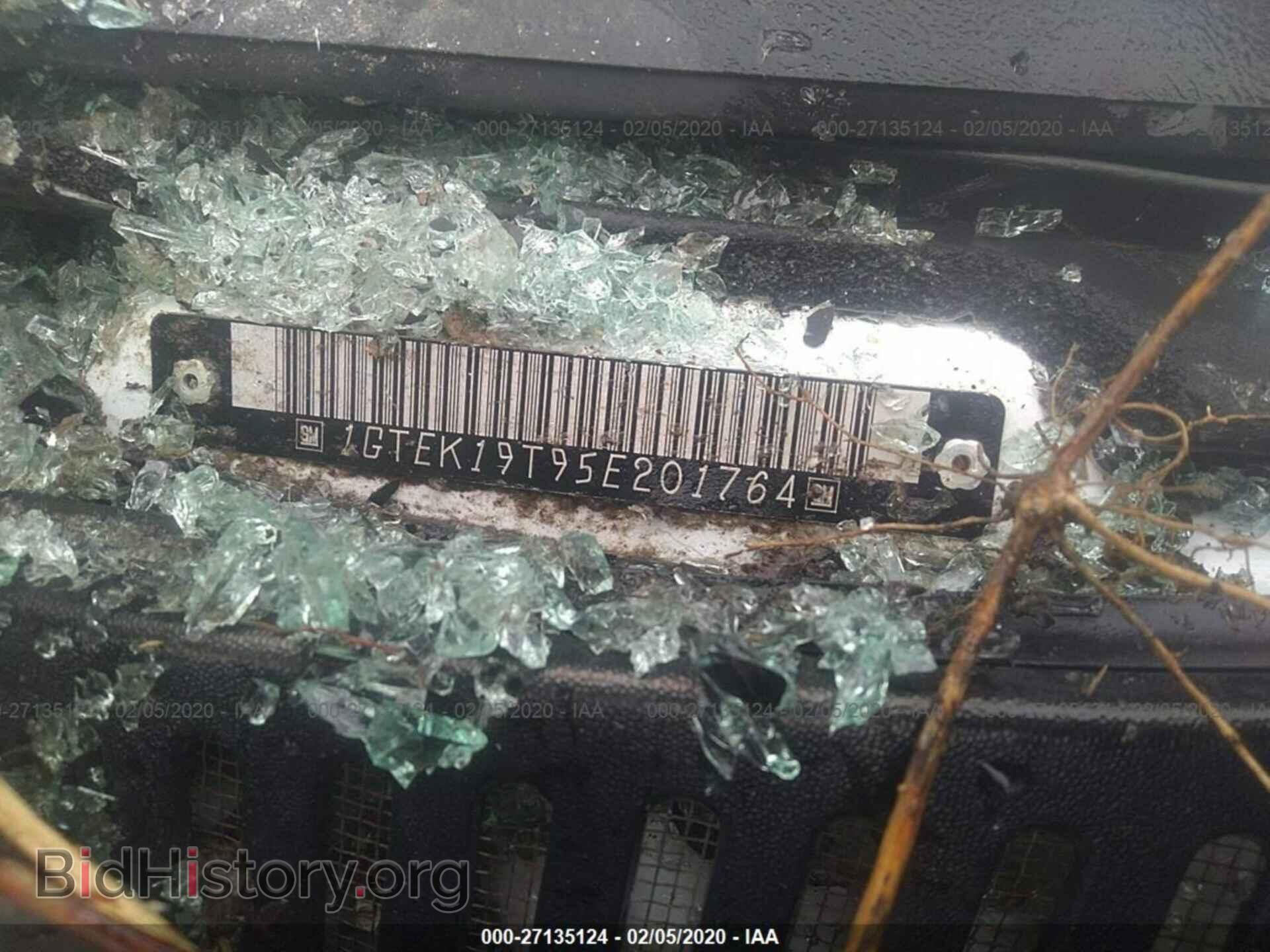 2005 GMC NEW SIERRA - VIN: 1GTEK19T95E201764 - Фото 9