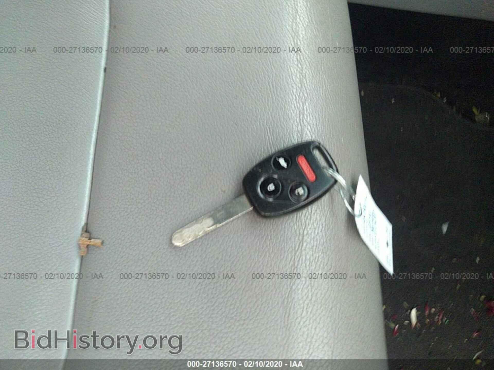 2011 HONDA PILOT - VIN: 5FNYF4H63BB029370 - Фото 11