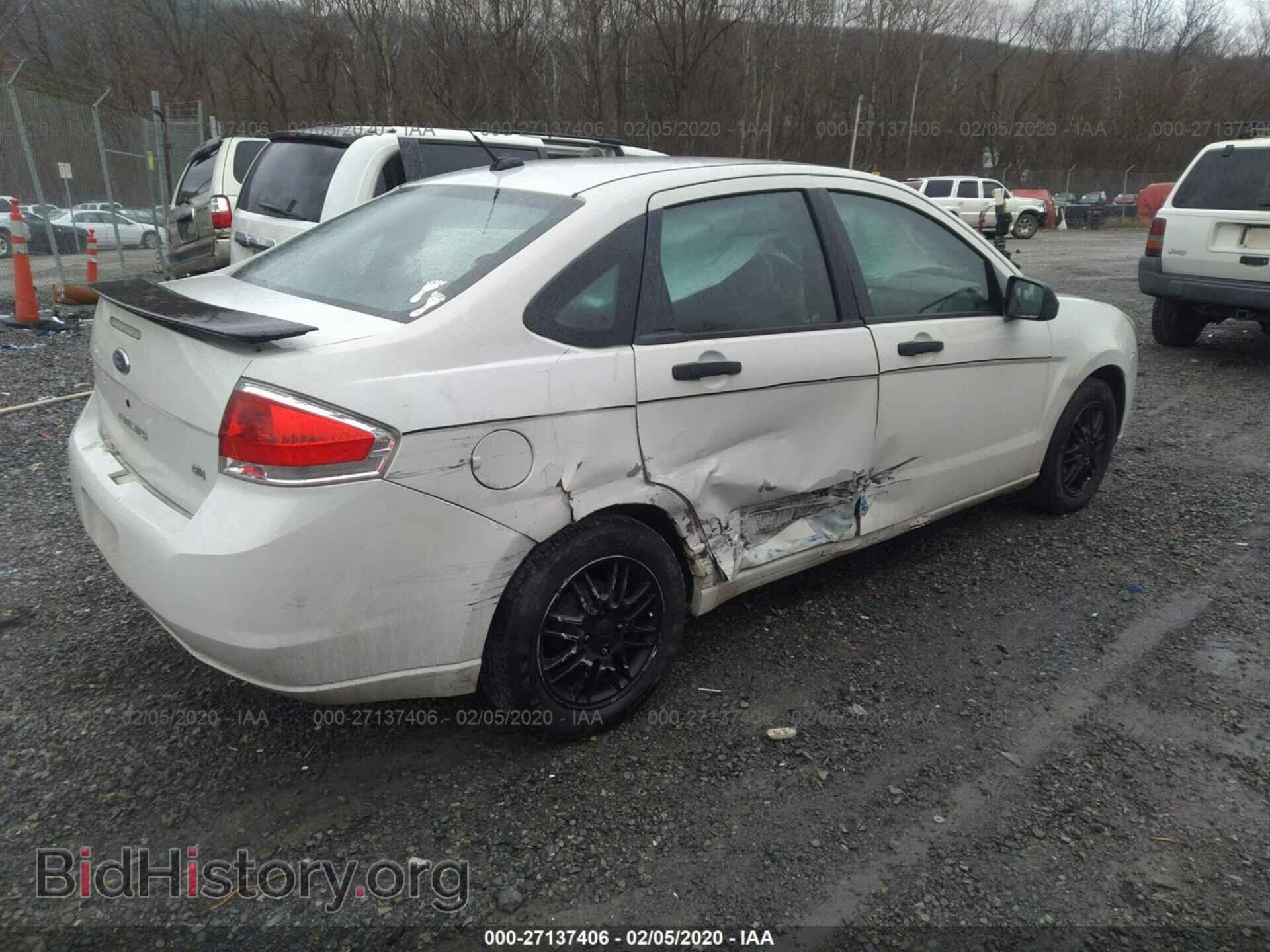 2009 FORD FOCUS - VIN: 1FAHP35N19W242543 - Фото 4
