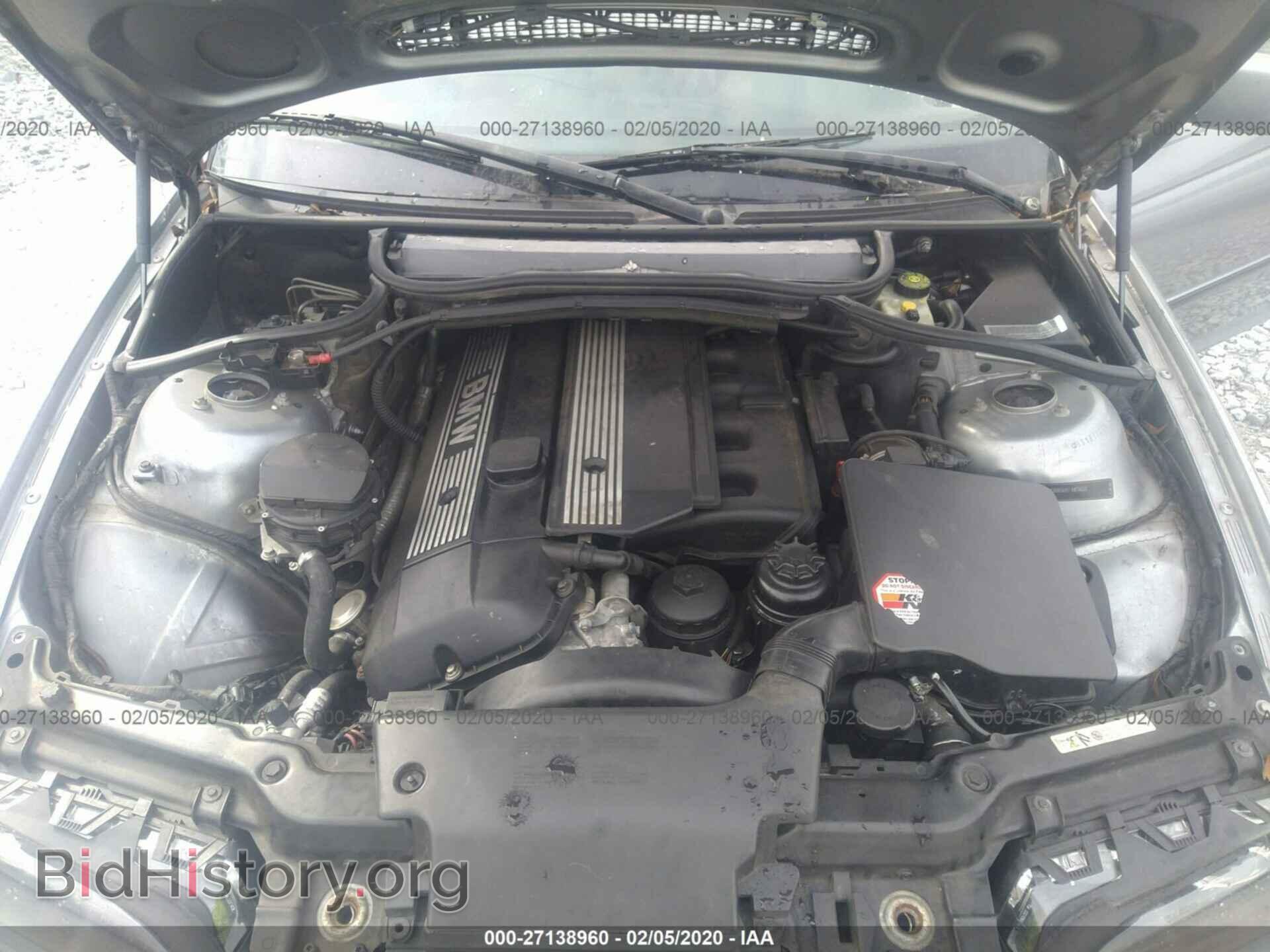 2004 BMW 330 - VIN: WBAEW53444PN35195 - Photo 10