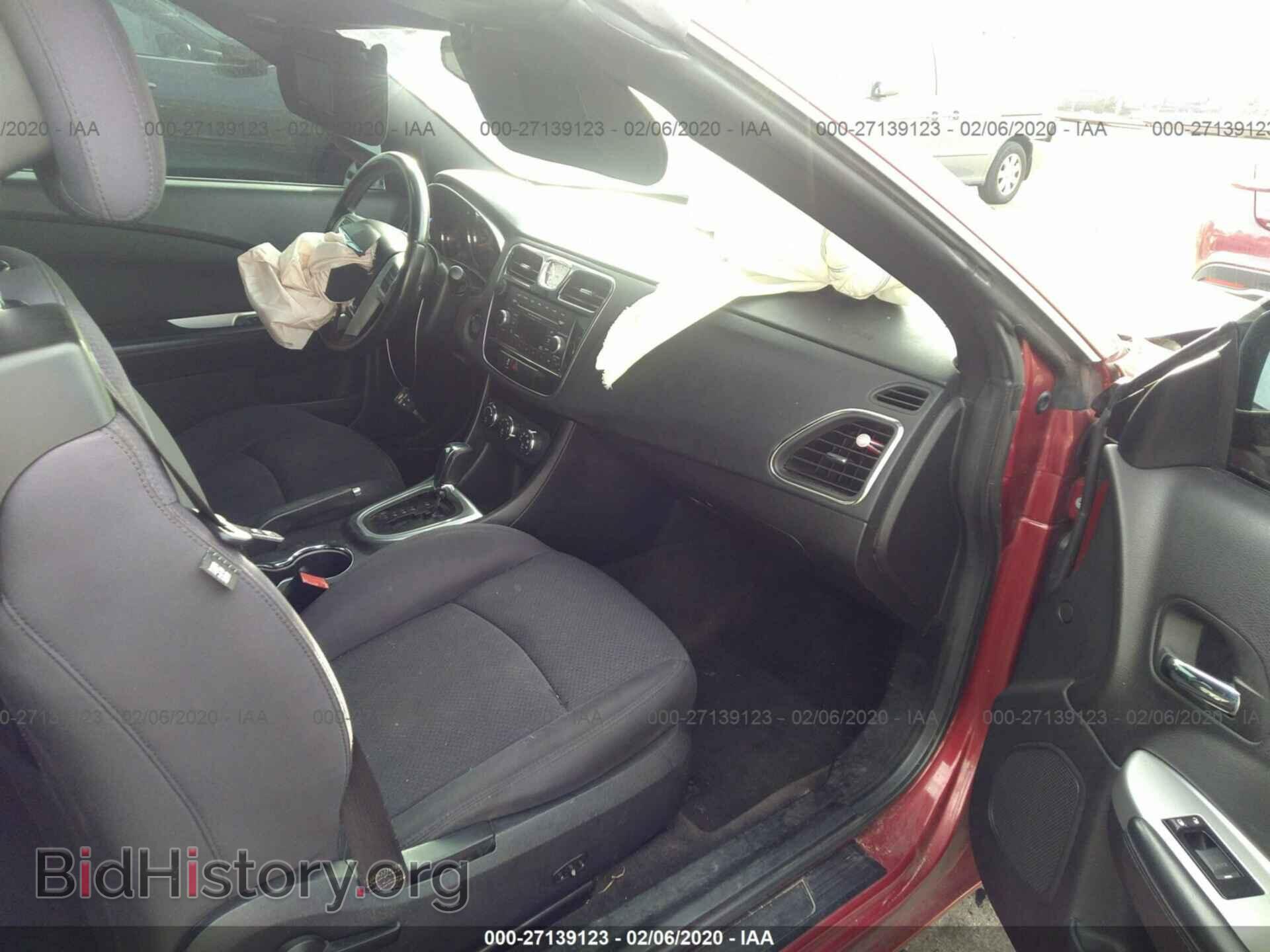2012 CHRYSLER 200 - VIN: 1C3BCBEB0CN229537 - Фото 5
