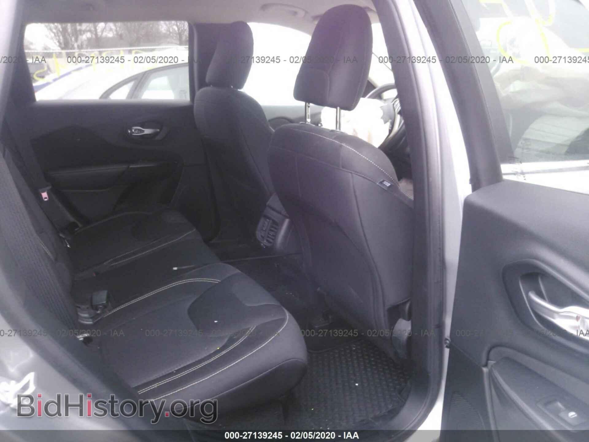 2015 JEEP CHEROKEE - VIN: 1C4PJMCS8FW630595 - Photo 8