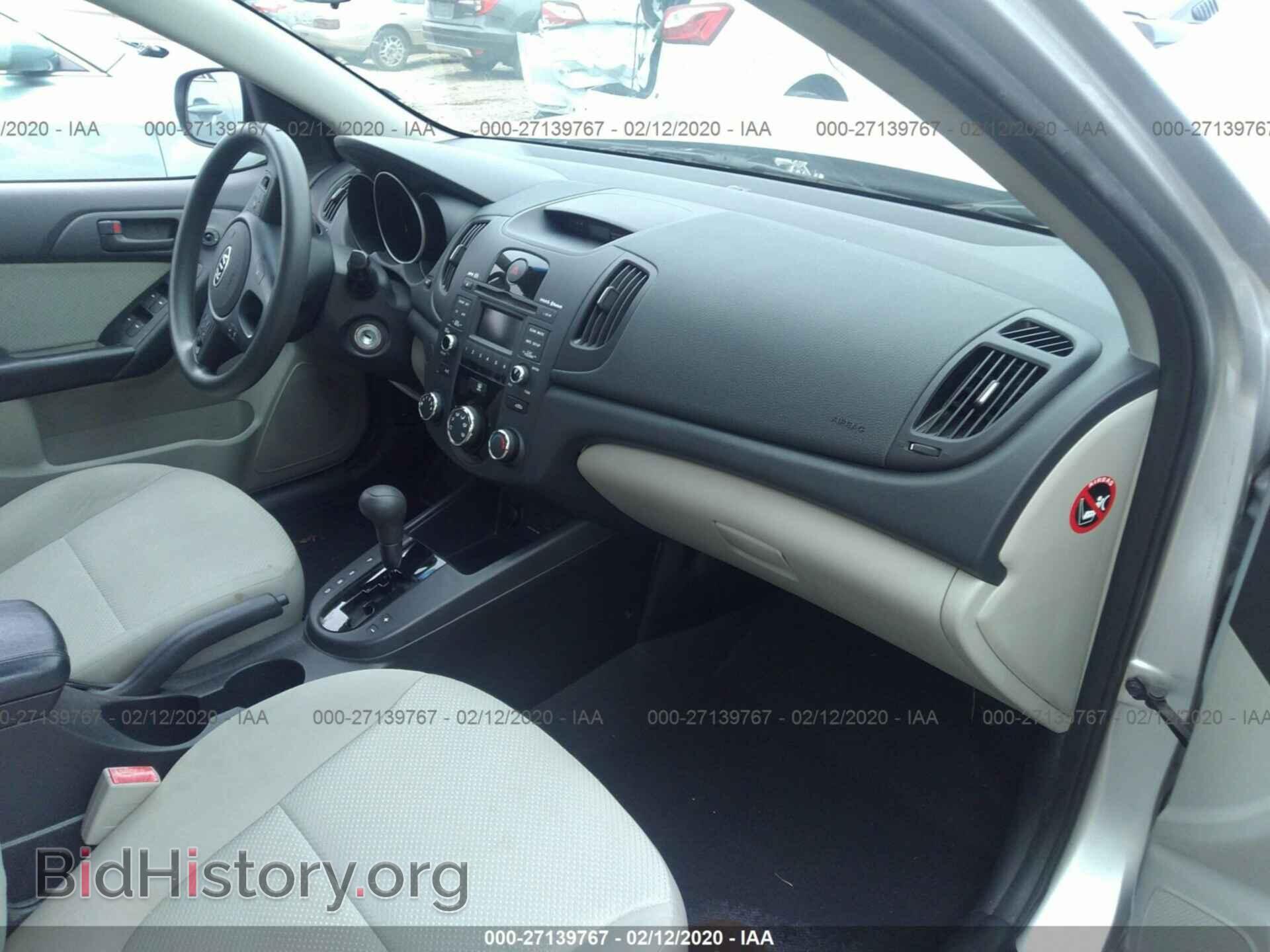 2010 KIA FORTE - VIN: KNAFU4A25A5103759 - Фото 5