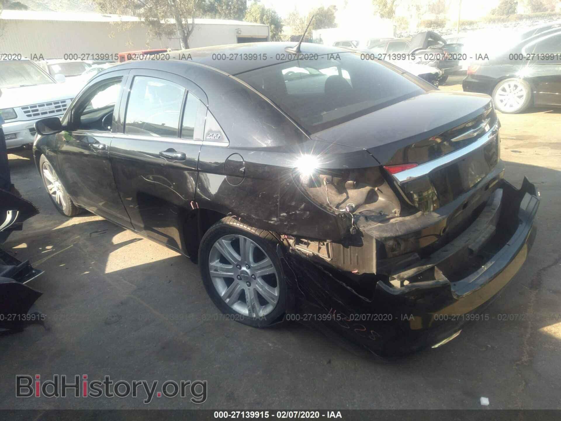 2013 CHRYSLER 200 - VIN: 1C3CCBAB2DN647786 - Photo 3
