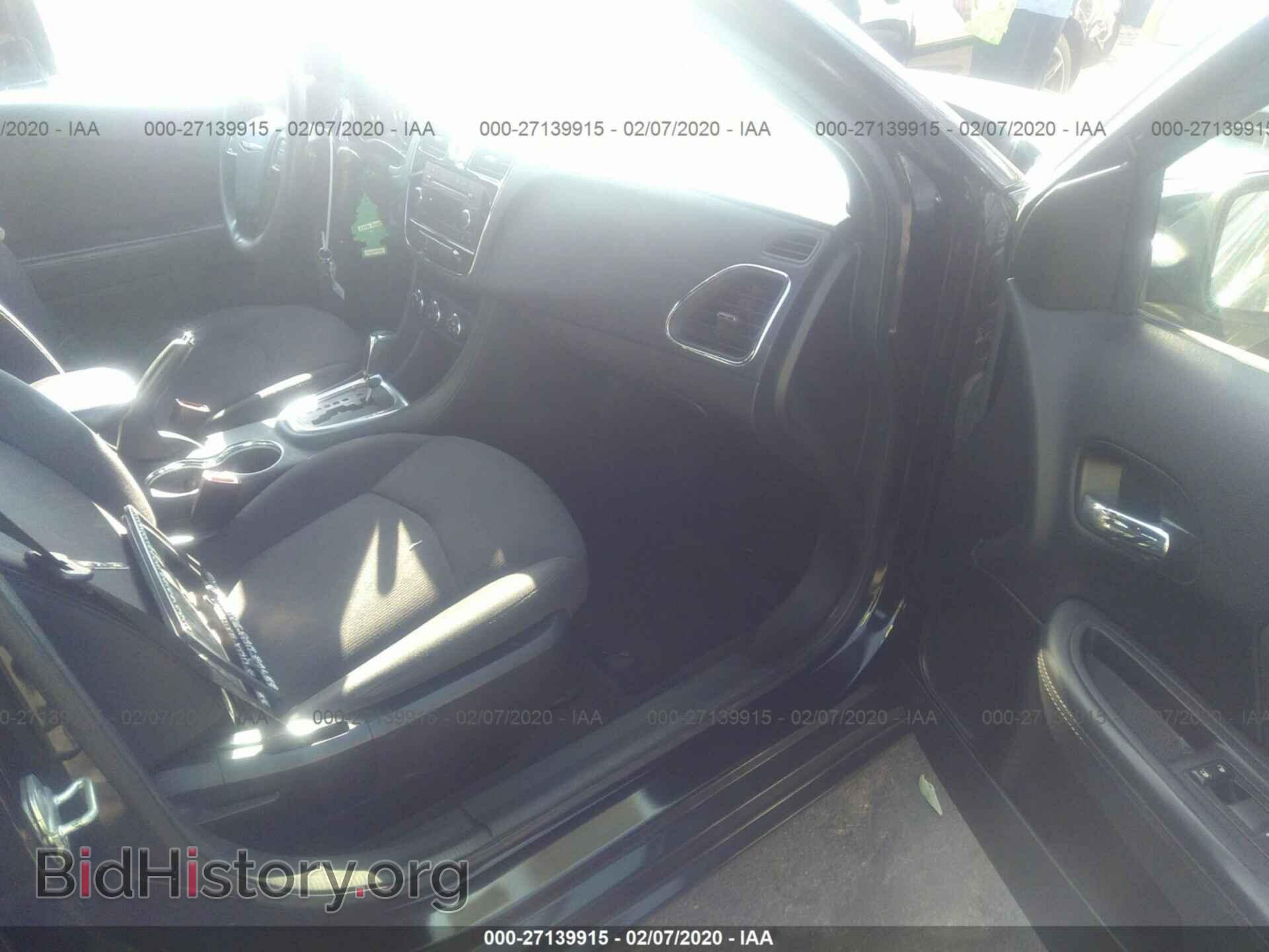 2013 CHRYSLER 200 - VIN: 1C3CCBAB2DN647786 - Photo 5