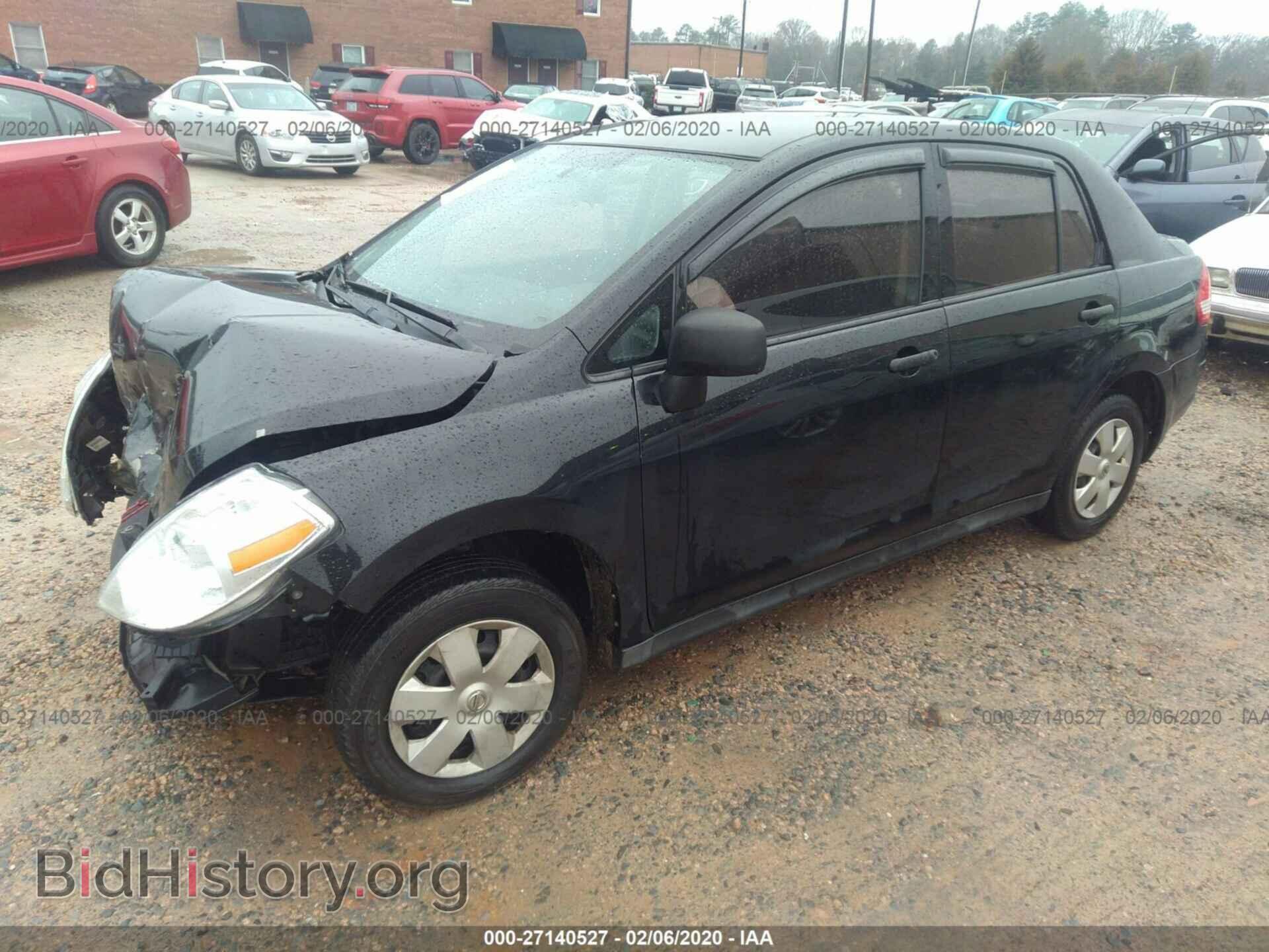 2009 NISSAN VERSA - VIN: 3N1CC11E69L496557 - Фото 2