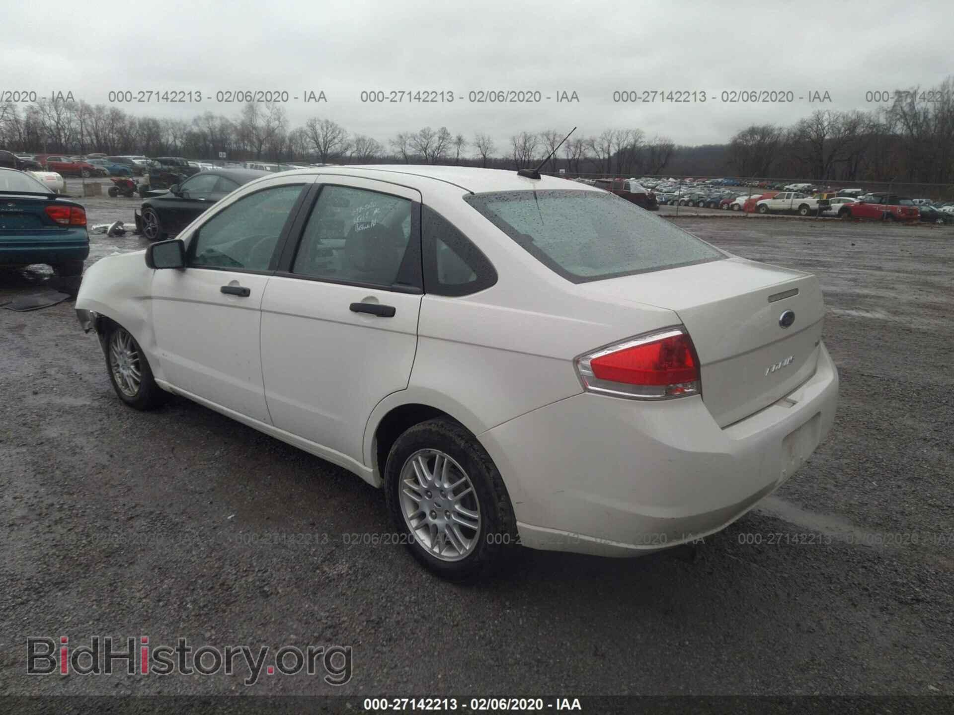 2011 FORD FOCUS - VIN: 1FAHP3FN8BW176609 - Фото 3