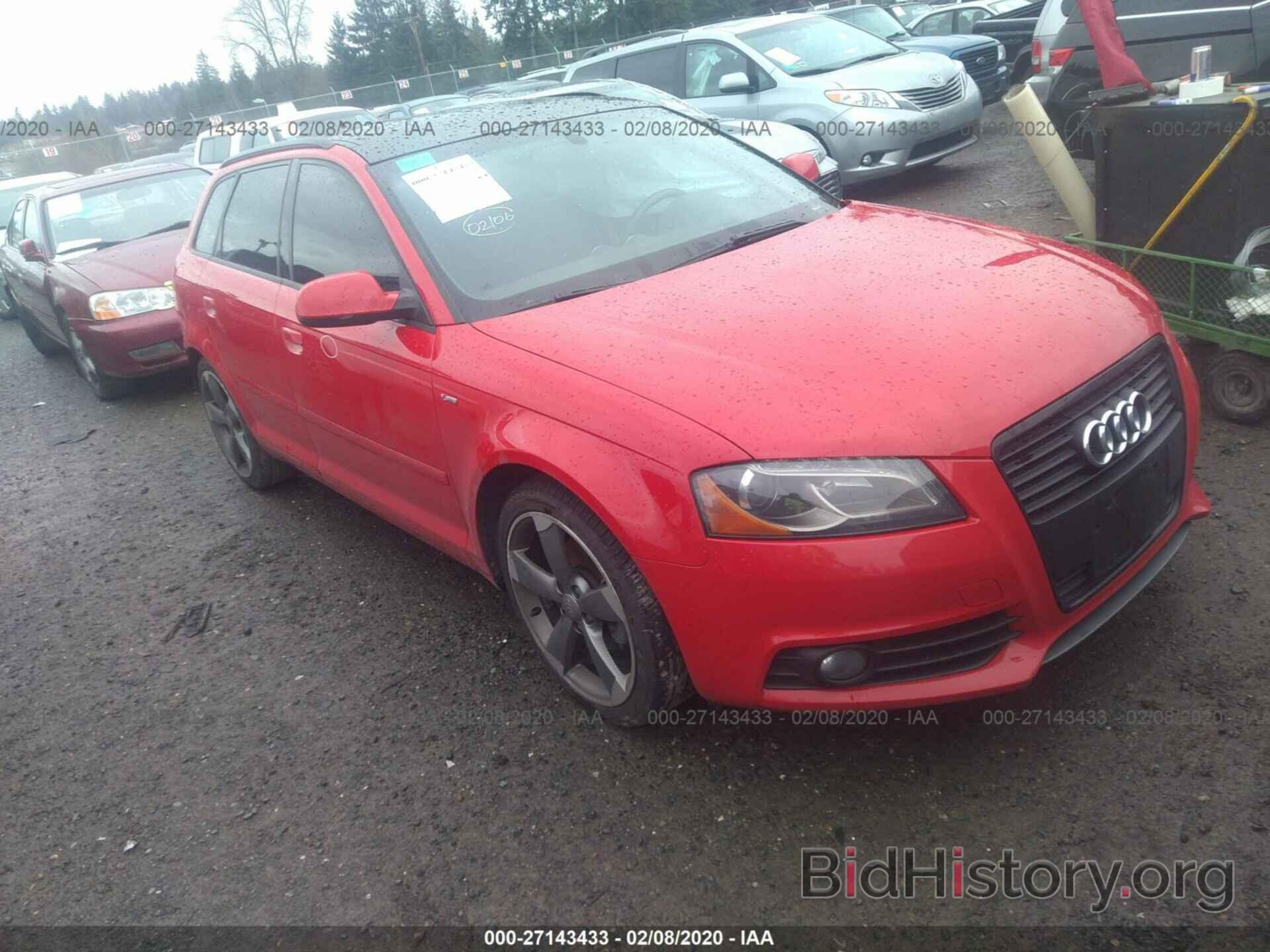 Photo WAUKJAFM5DA017508 - AUDI A3 2013