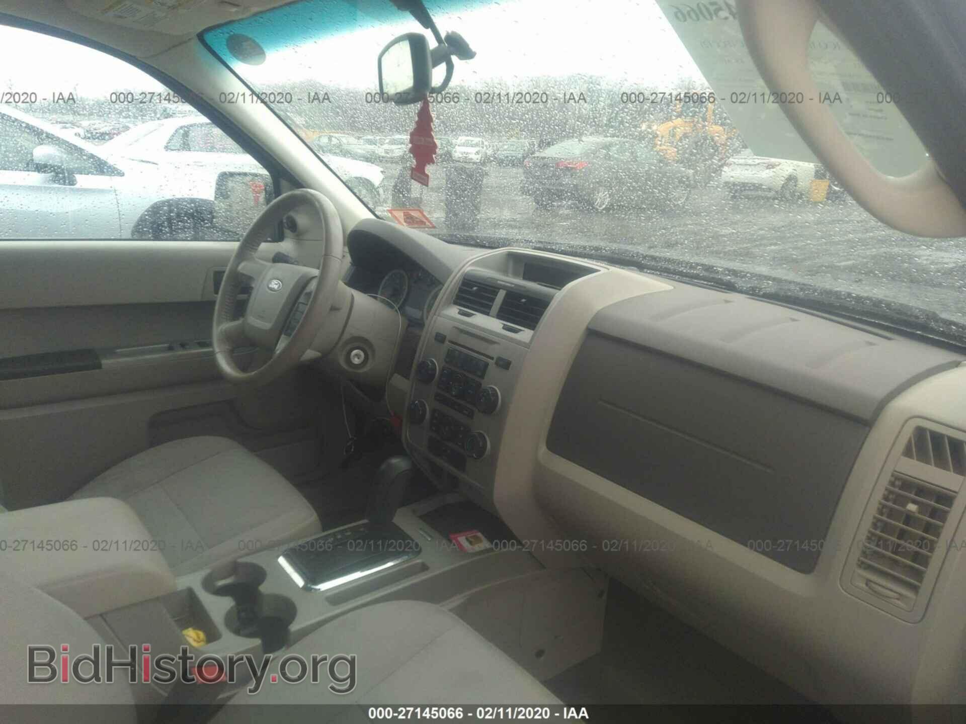 2011 FORD ESCAPE - VIN: 1FMCU0DG2BKC27833 - Фото 5