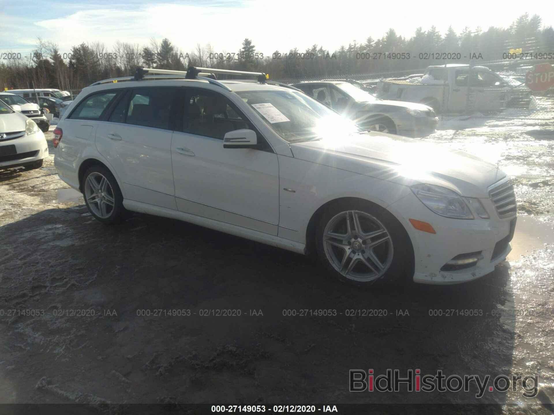 Photo WDDHH8JBXCA599844 - MERCEDES-BENZ E 2012