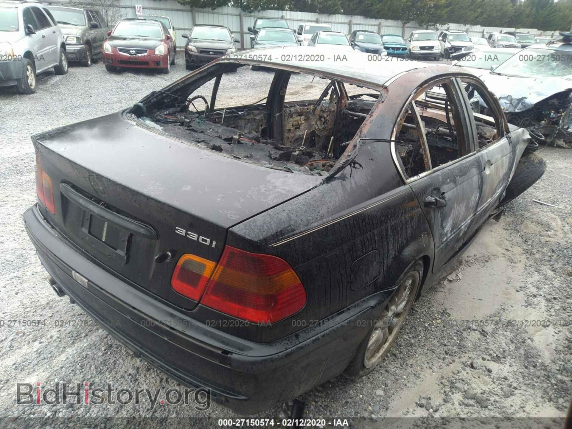 2002 BMW 330 - VIN: WBAEV53492KM17687 - Photo 4