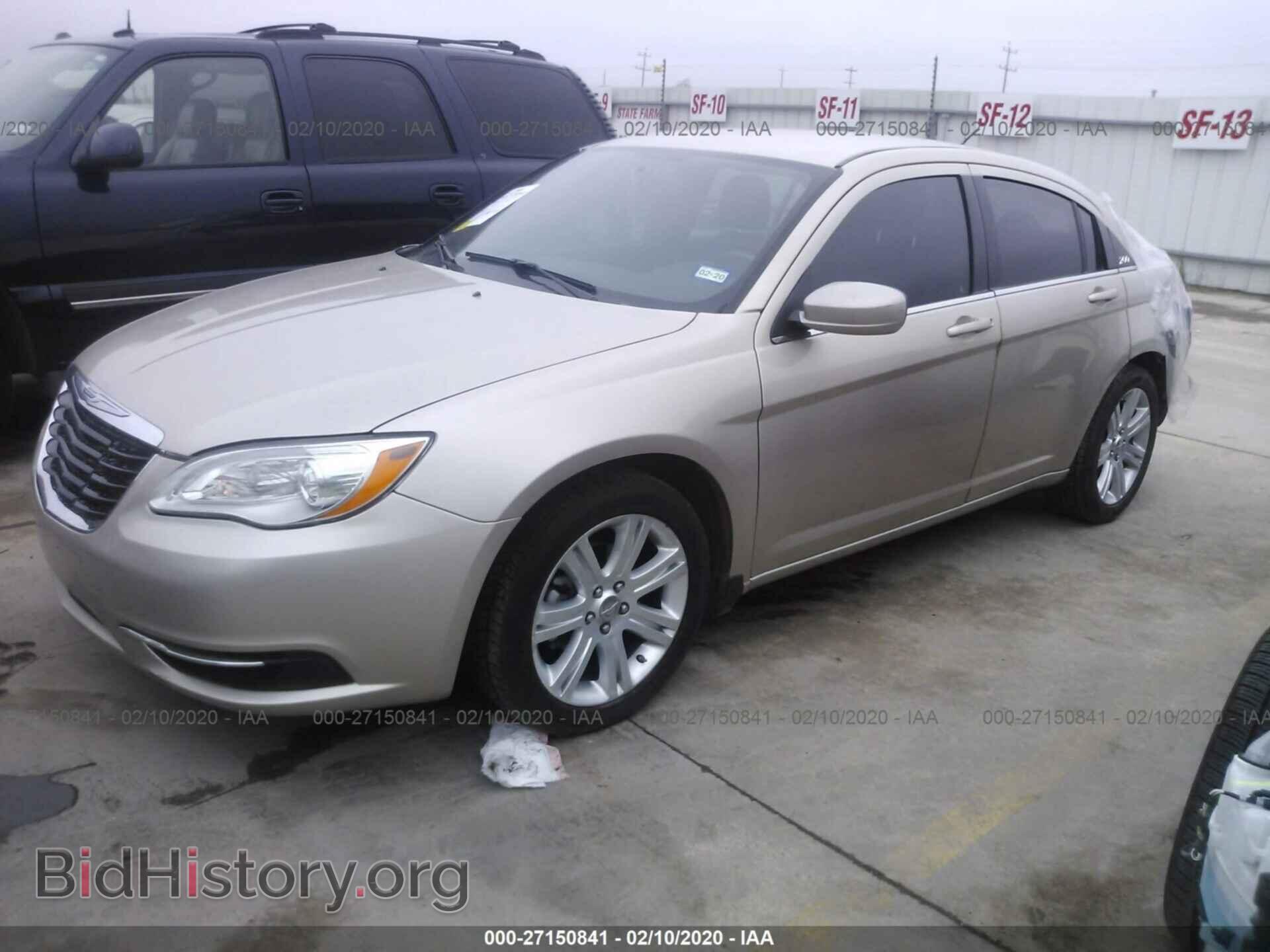 2013 CHRYSLER 200 - VIN: 1C3CCBBB9DN629333 - Photo 2