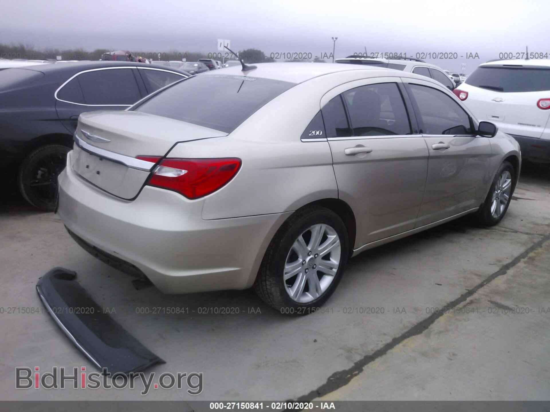 2013 CHRYSLER 200 - VIN: 1C3CCBBB9DN629333 - Photo 4