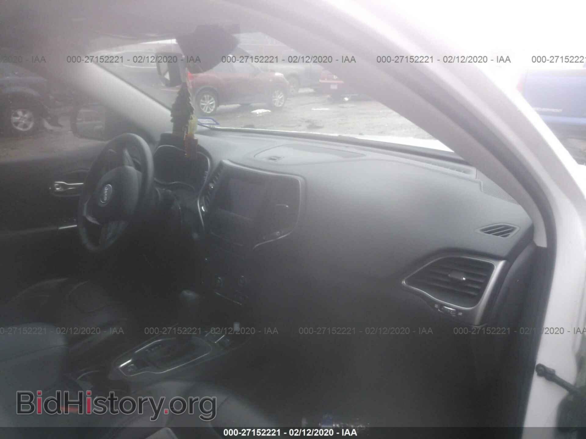 2019 JEEP CHEROKEE - VIN: 1C4PJLLB5KD176029 - Photo 5