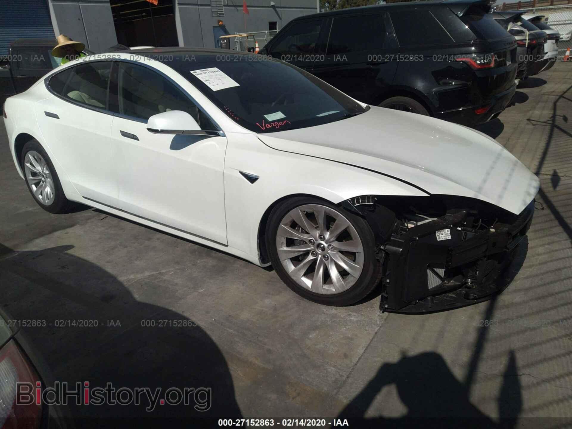 Photo 5YJSA1E23LF360813 - TESLA MODEL S 2020