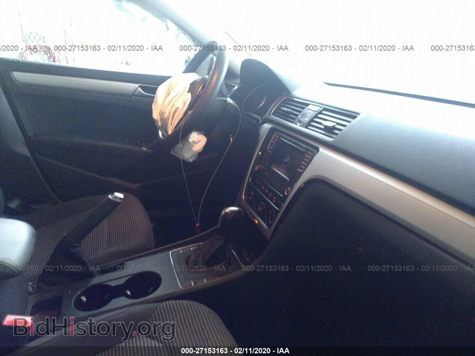2016 VOLKSWAGEN PASSAT - VIN: 1VWAT7A36GC028372 - Фото 5