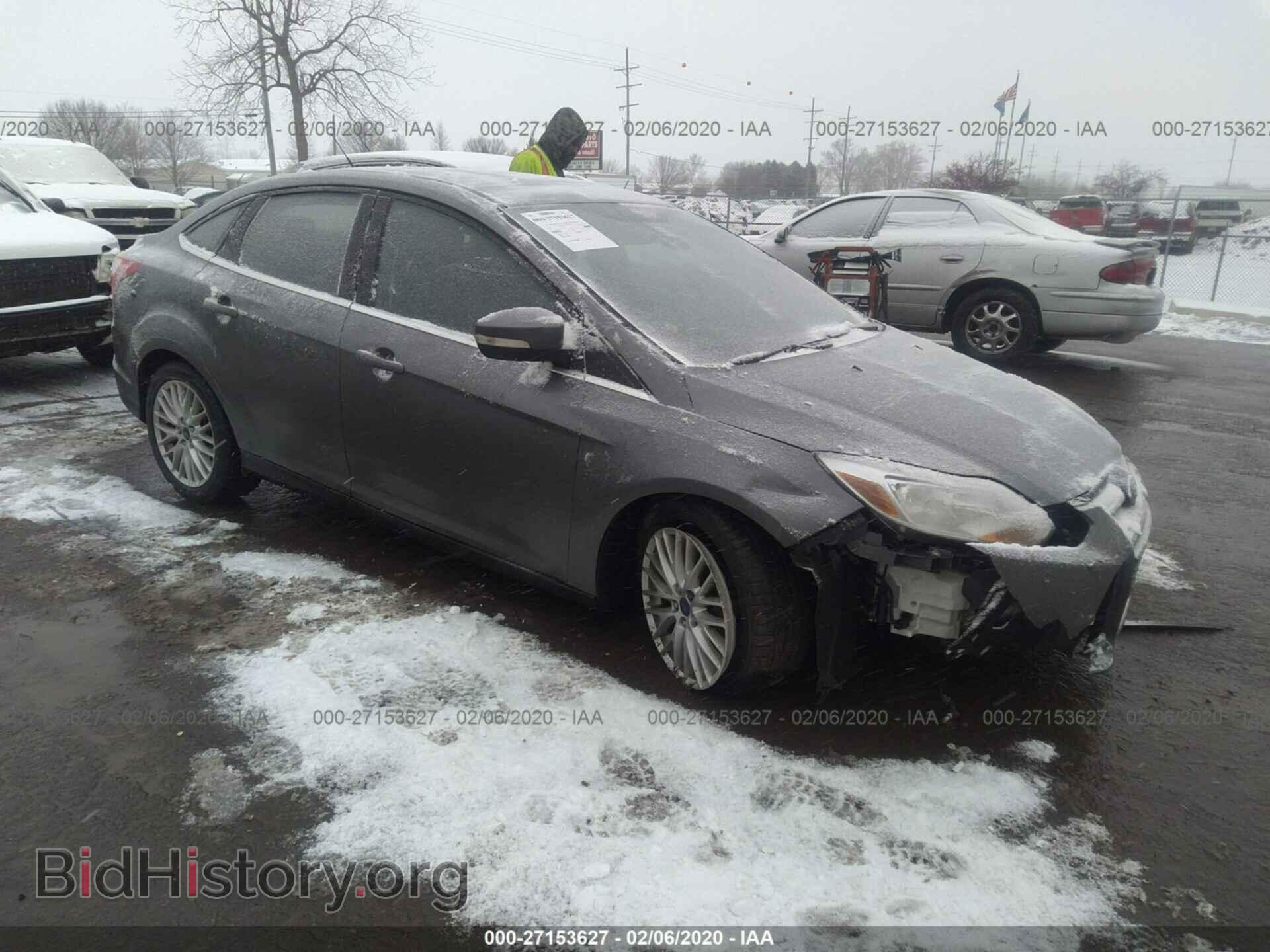 Photo 1FAHP3H22CL119215 - FORD FOCUS 2012