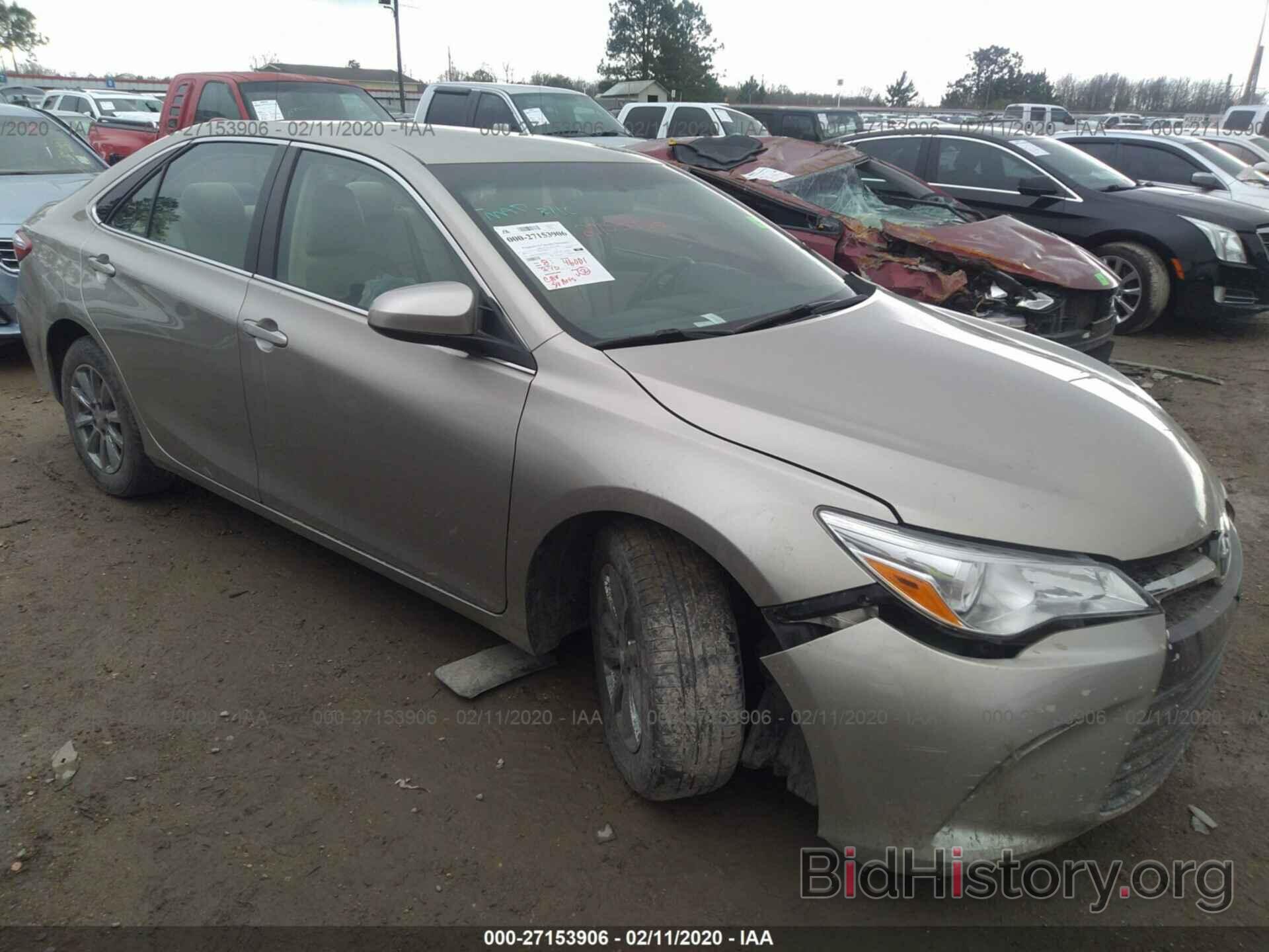 Photo 4T4BF1FK9FR502207 - TOYOTA CAMRY 2015