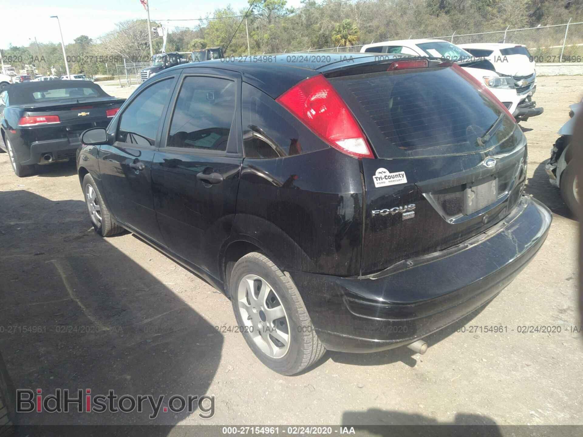 2005 FORD FOCUS - VIN: 3FAFP37N45R158492 - Фото 3