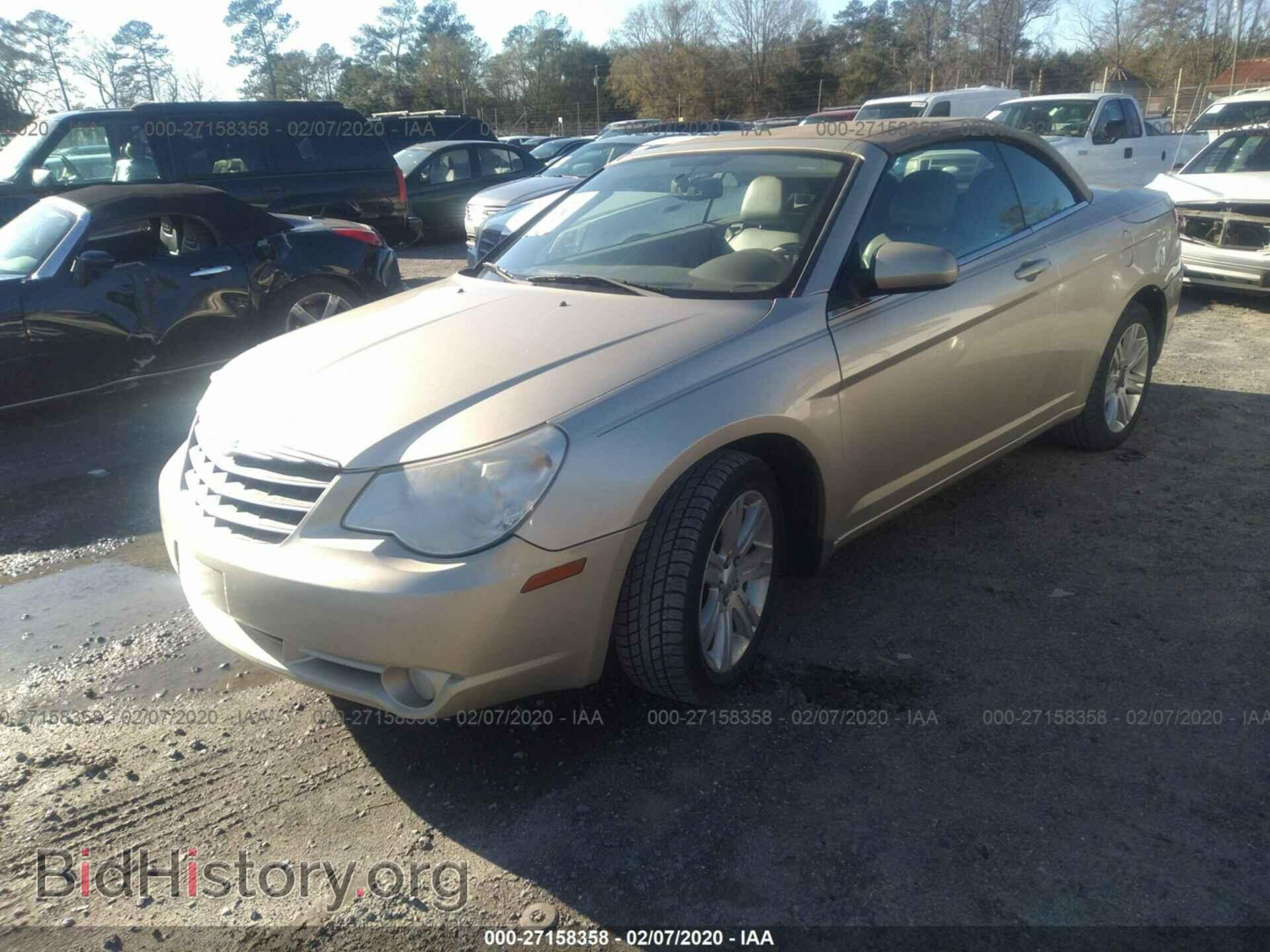 2010 CHRYSLER SEBRING - VIN: 1C3BC5ED3AN122658 - Фото 2