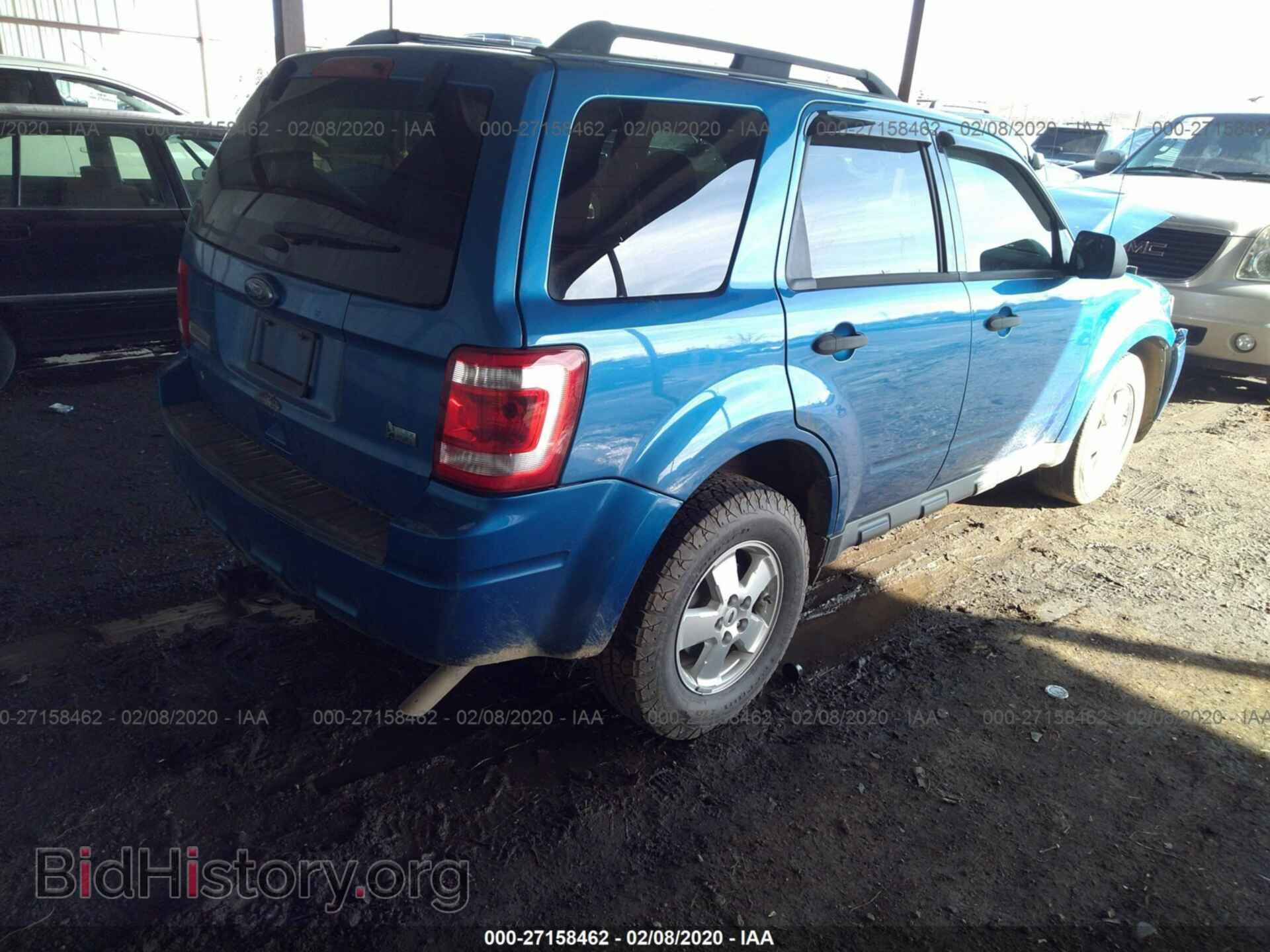 2011 FORD ESCAPE - VIN: 1FMCU0DG0BKC40256 - Photo 4