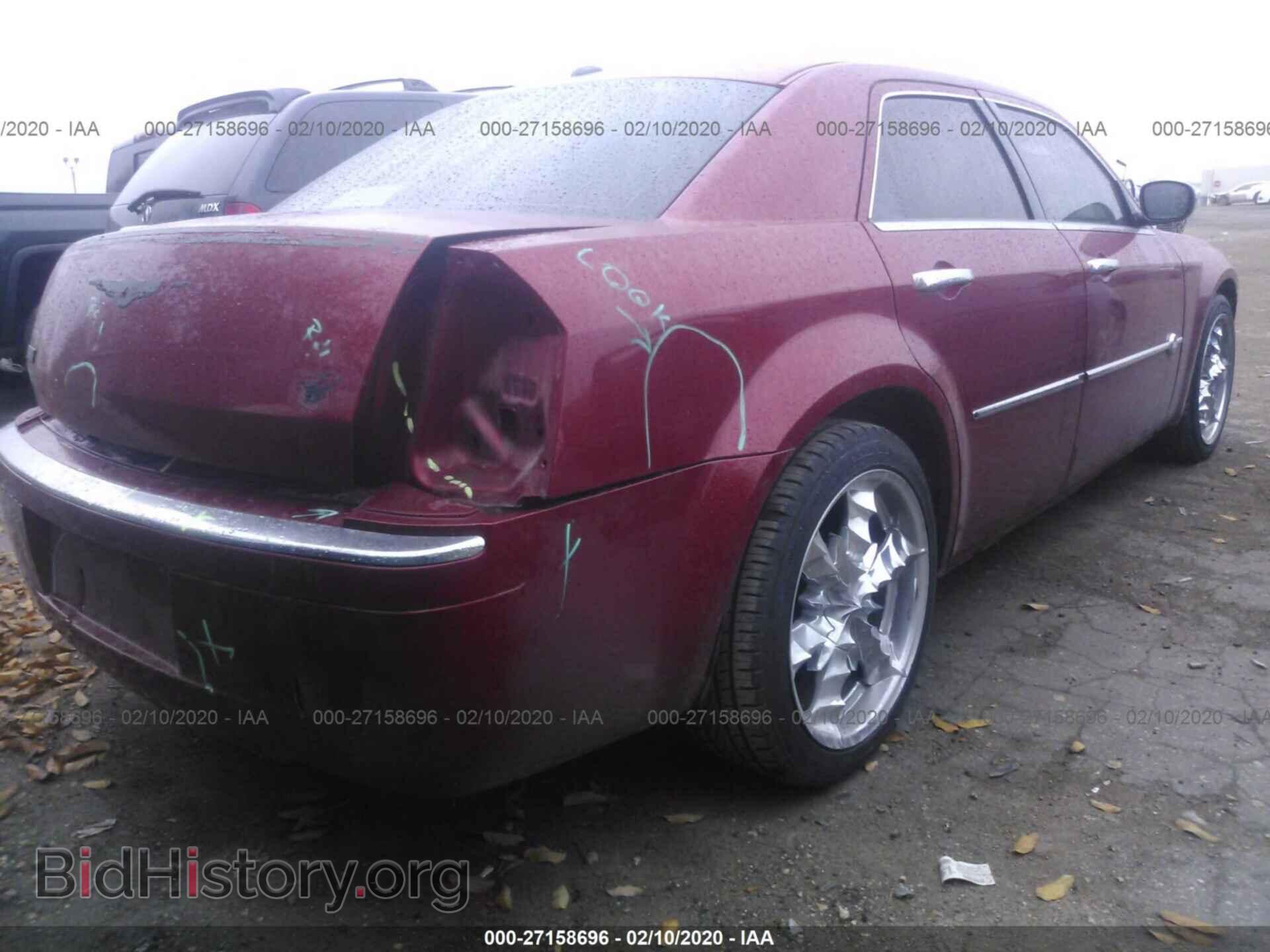 2006 CHRYSLER 300C - VIN: 2C3KA63HX6H450404 - Photo 4