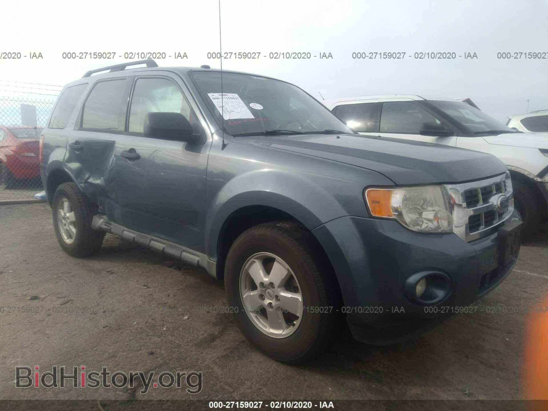 Фотография 1FMCU0D72BKC23085 - FORD ESCAPE 2011