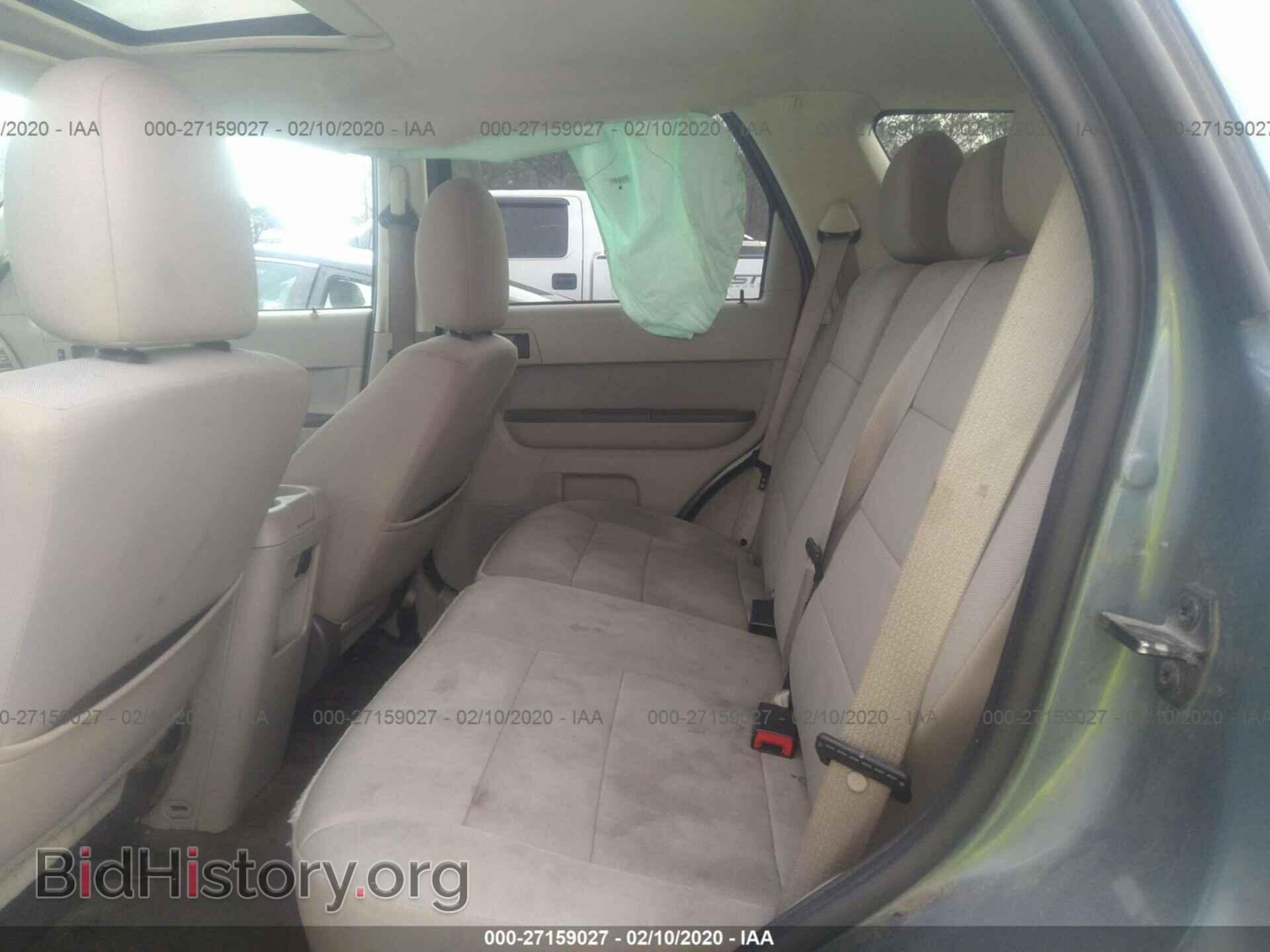 2011 FORD ESCAPE - VIN: 1FMCU0D72BKC23085 - Фото 8