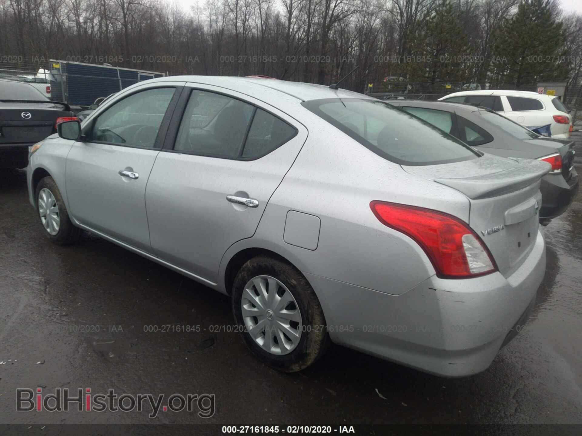 2019 NISSAN VERSA - VIN: 3N1CN7AP3KL860860 - Фото 3