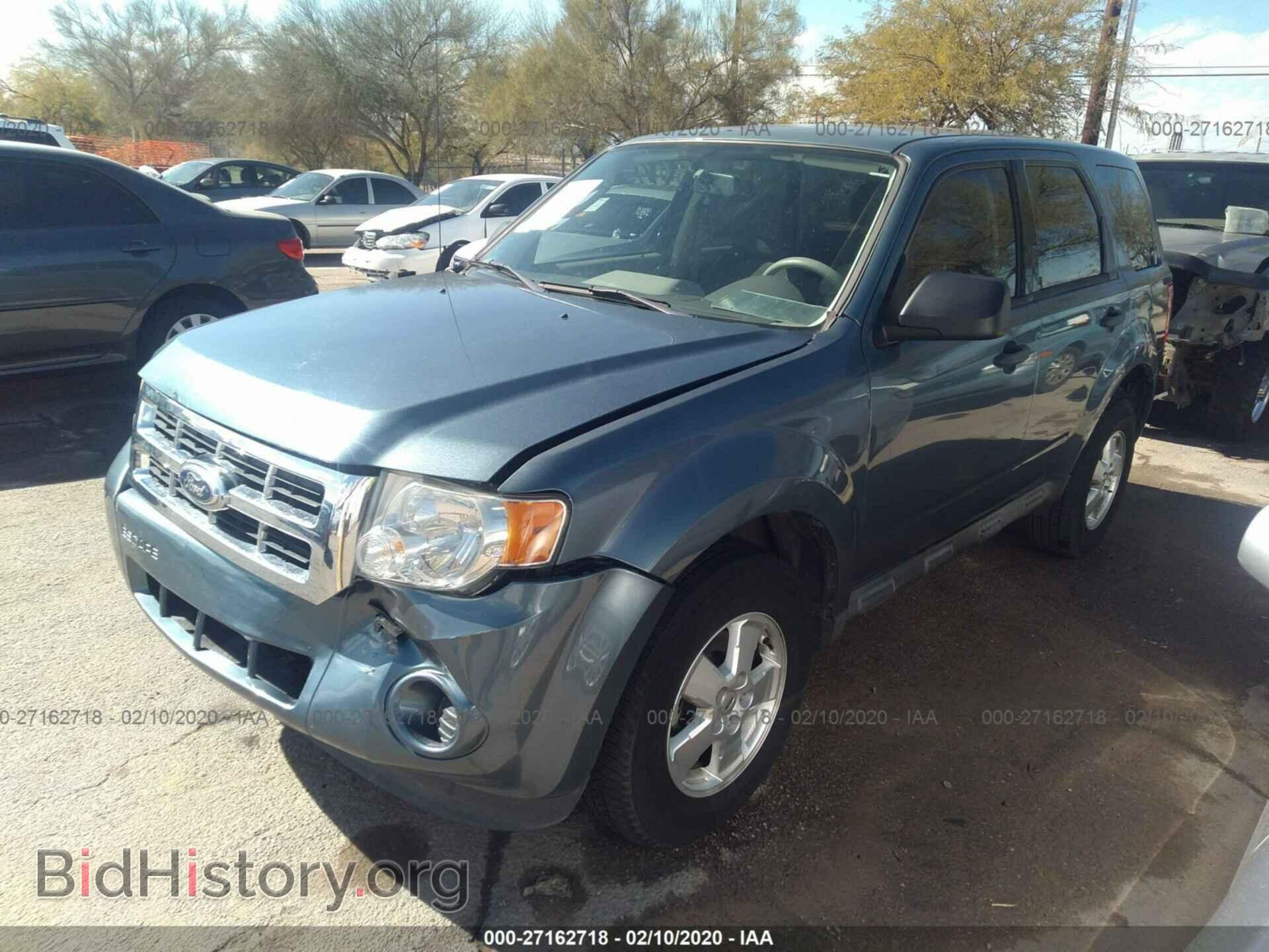 2011 FORD ESCAPE - VIN: 1FMCU0C71BKA08413 - Photo 2