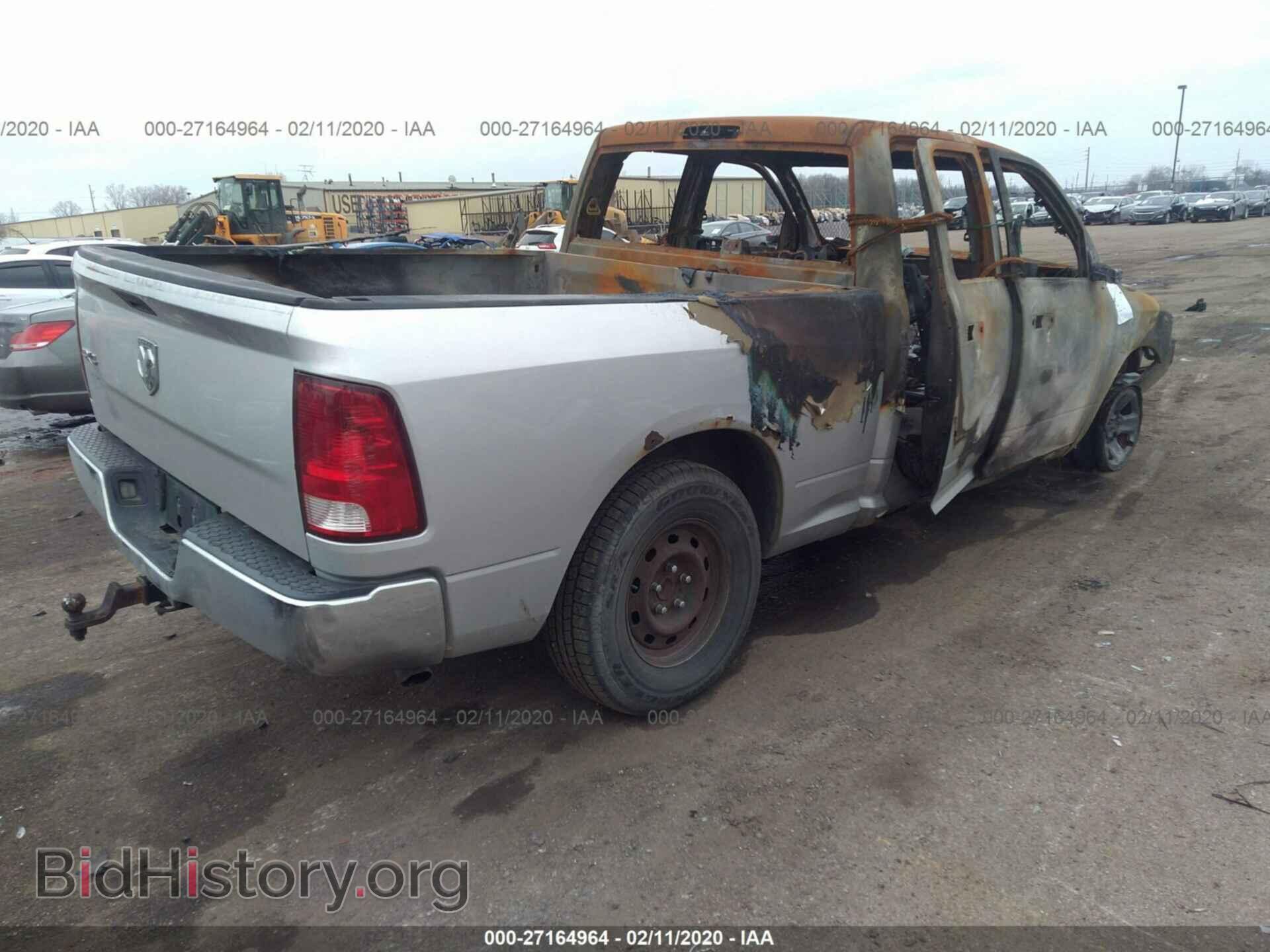2009 DODGE RAM 1500 - VIN: 1D3HV18T79S823557 - Фото 4
