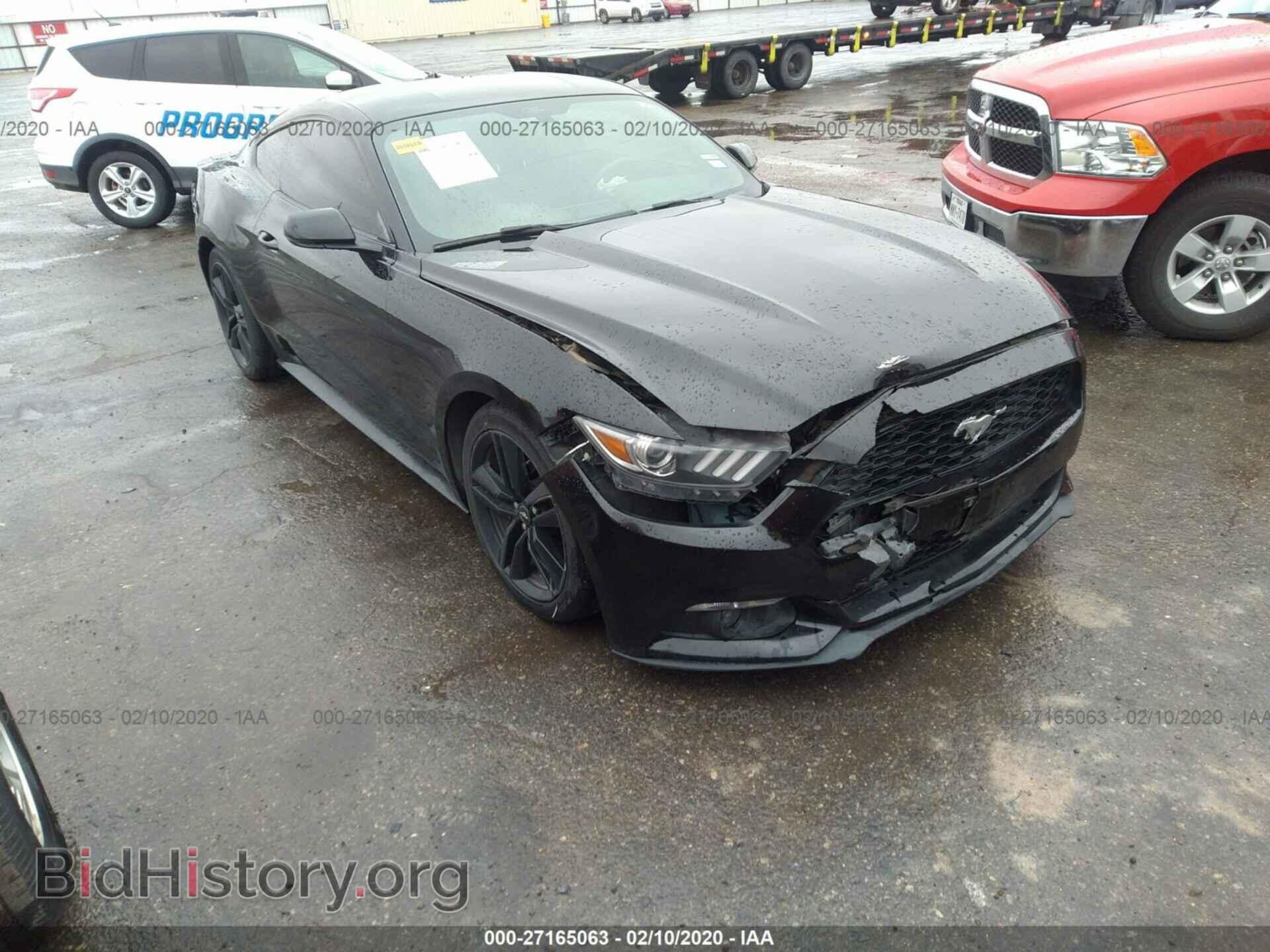 Photo 1FA6P8TH4F5318310 - FORD MUSTANG 2015