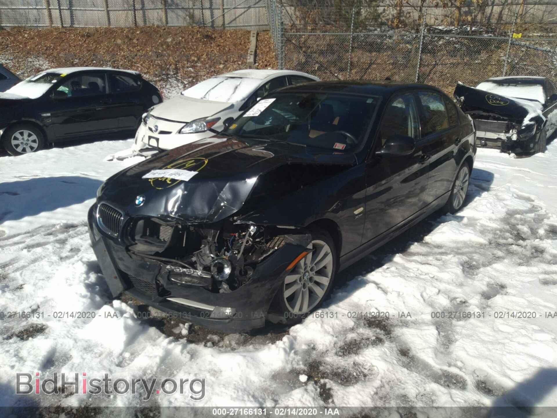 2011 BMW 335 - VIN: WBAPL5C5XBA918018 - Фото 2