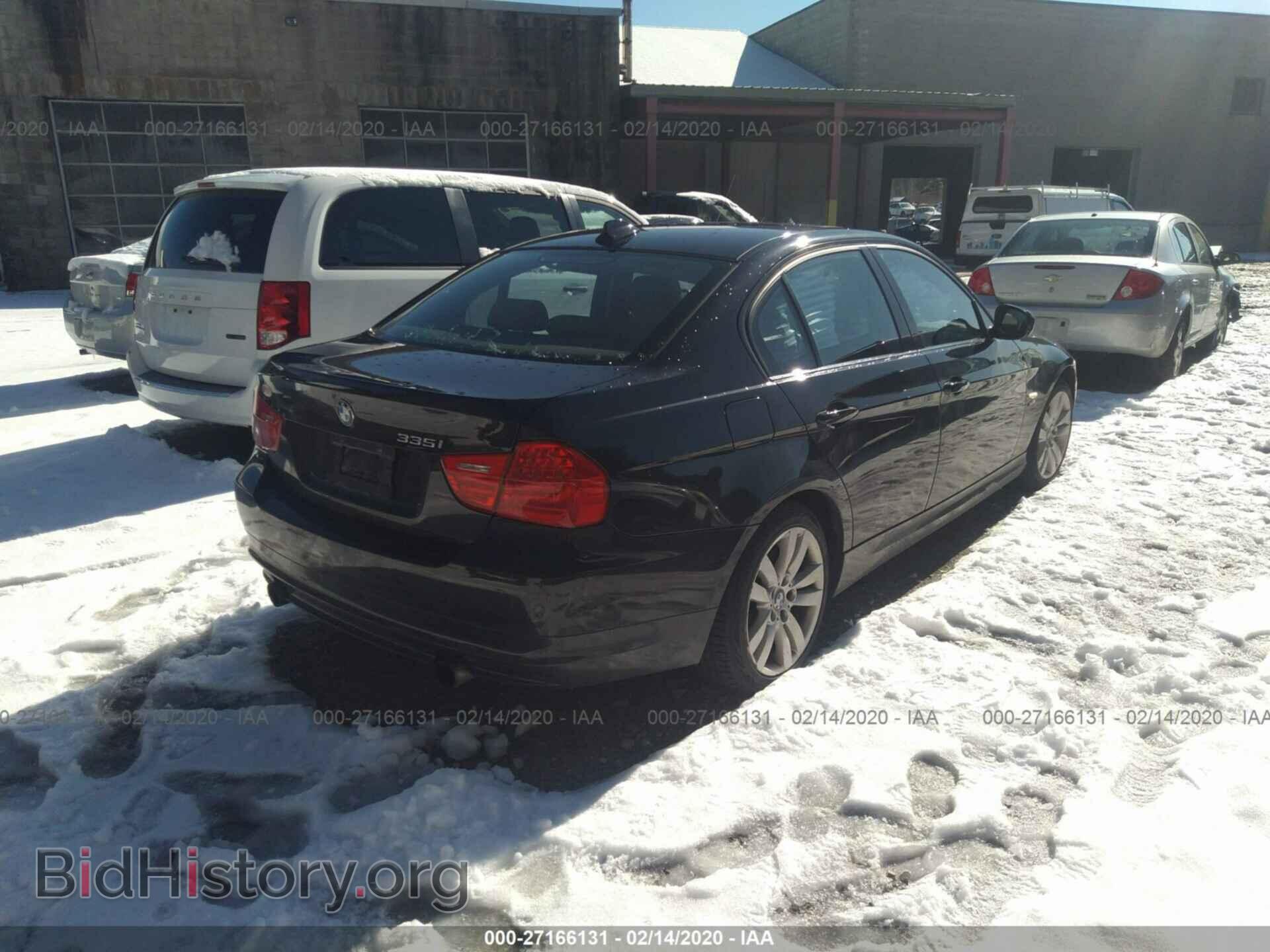 2011 BMW 335 - VIN: WBAPL5C5XBA918018 - Фото 4