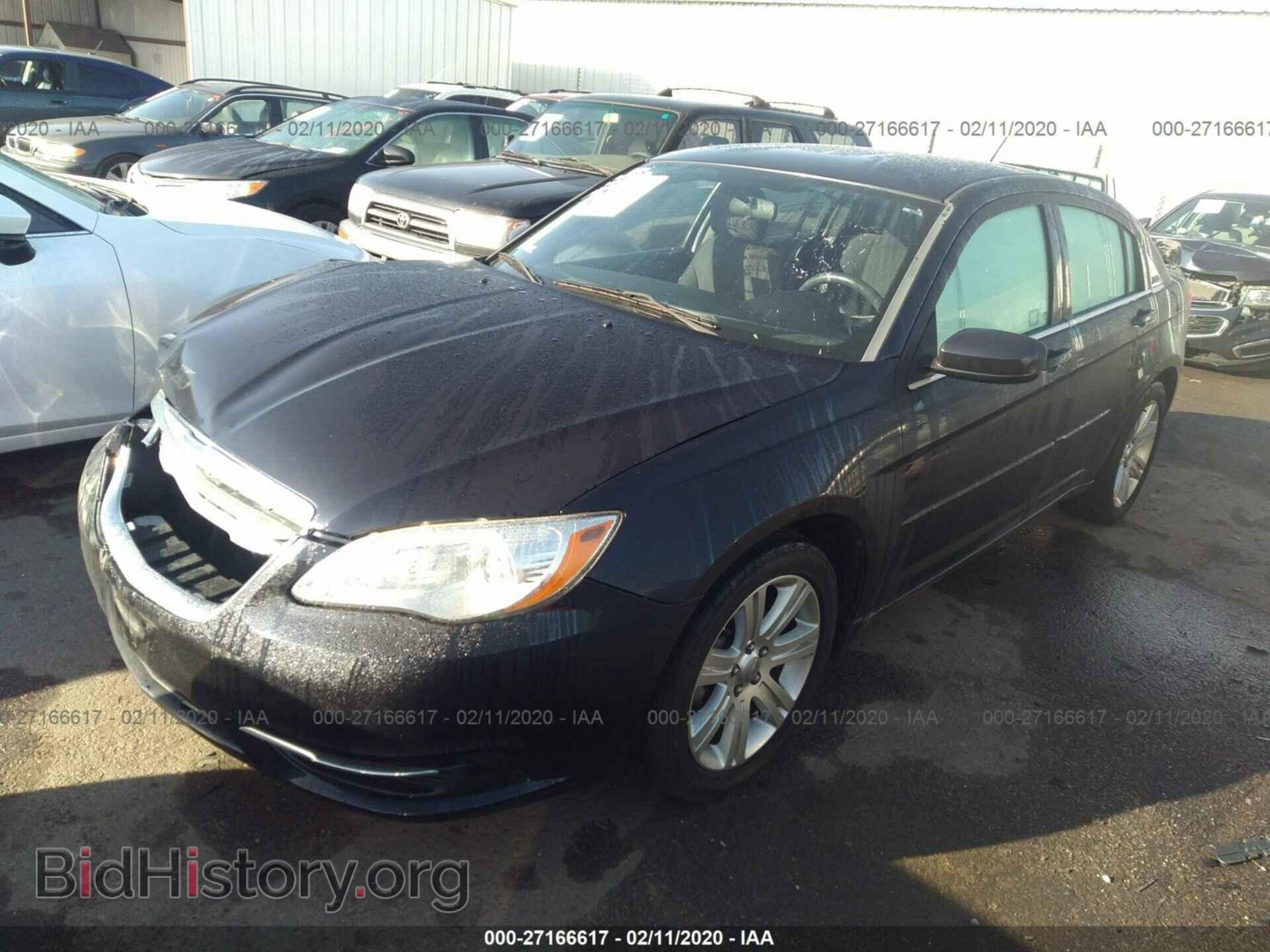 2012 CHRYSLER 200 - VIN: 1C3CCBBG5CN224175 - Фото 2